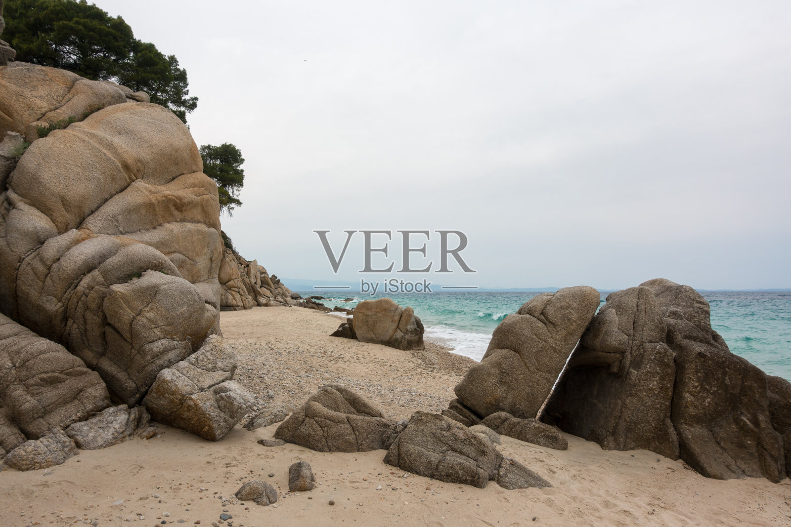 希腊,希托尼亚,哈尔基迪基,伏尔武罗美丽的海边风景照片摄影图片