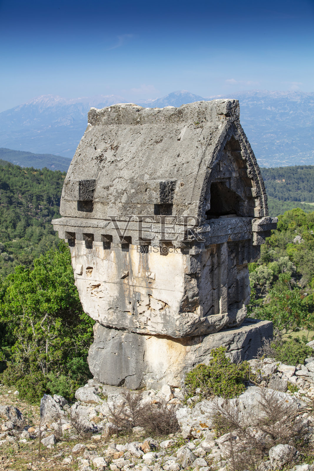 菲特耶附近的皮纳拉古利西亚城照片摄影图片