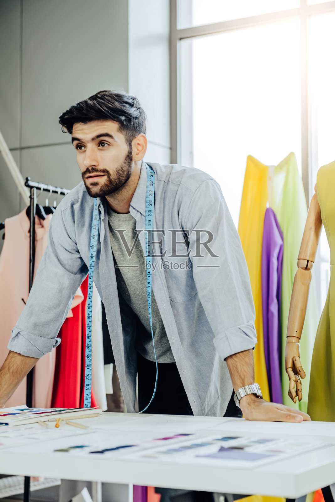 创意服装设计照片摄影图片