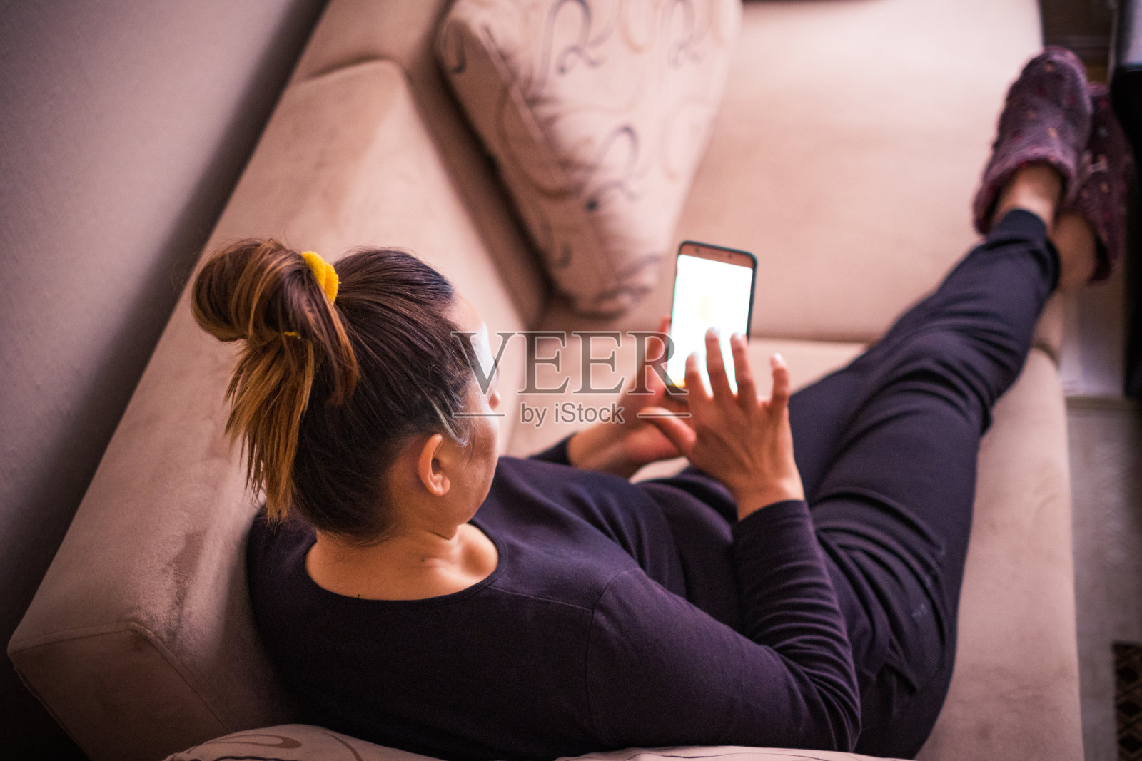 女人的电话照片摄影图片