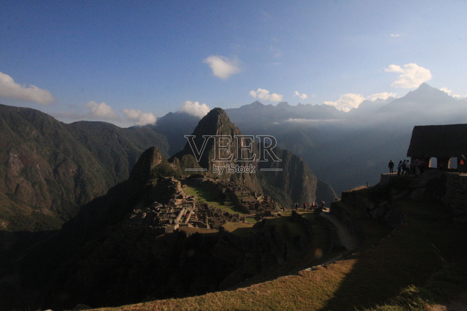 位于秘鲁安第斯山脉的马丘比丘印加城堡照片摄影图片