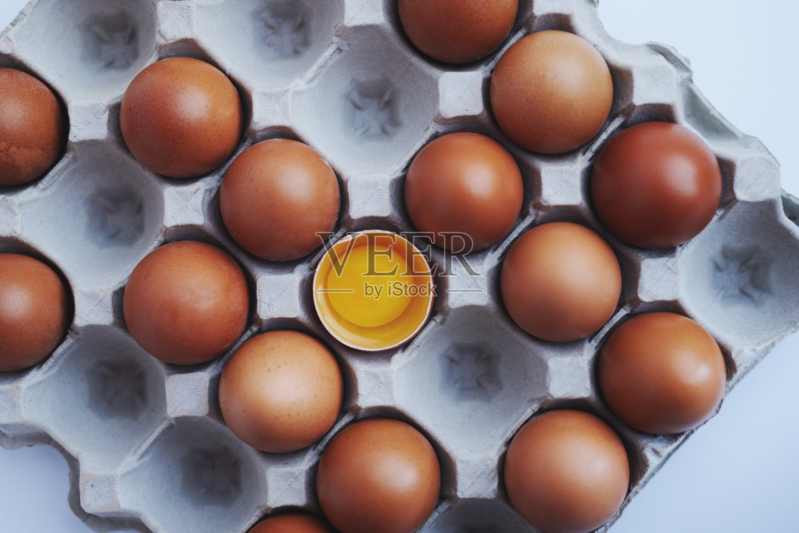 这里的情况越来越糟了照片摄影图片