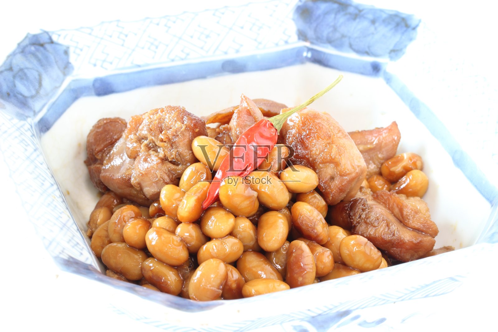 黄豆炖鸡腿照片摄影图片