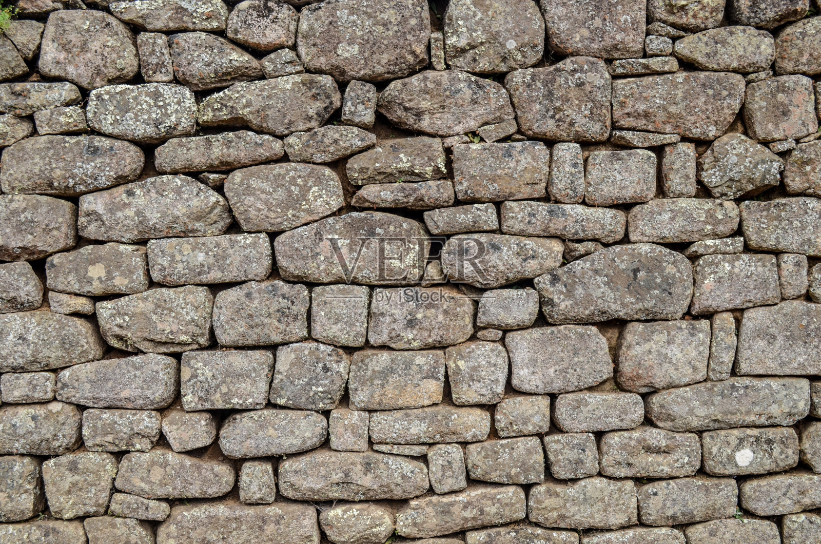 秘鲁库斯科附近的古代印加考古遗址马丘比丘的石头梯田和建筑照片摄影图片