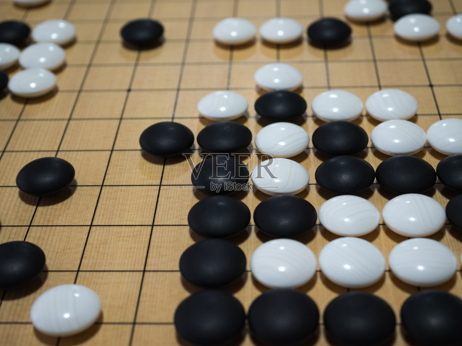 围棋是一种有趣的游戏。照片摄影图片