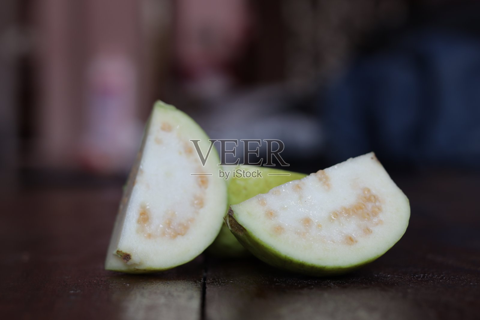 番石榴果实孤立在白色背景照片摄影图片