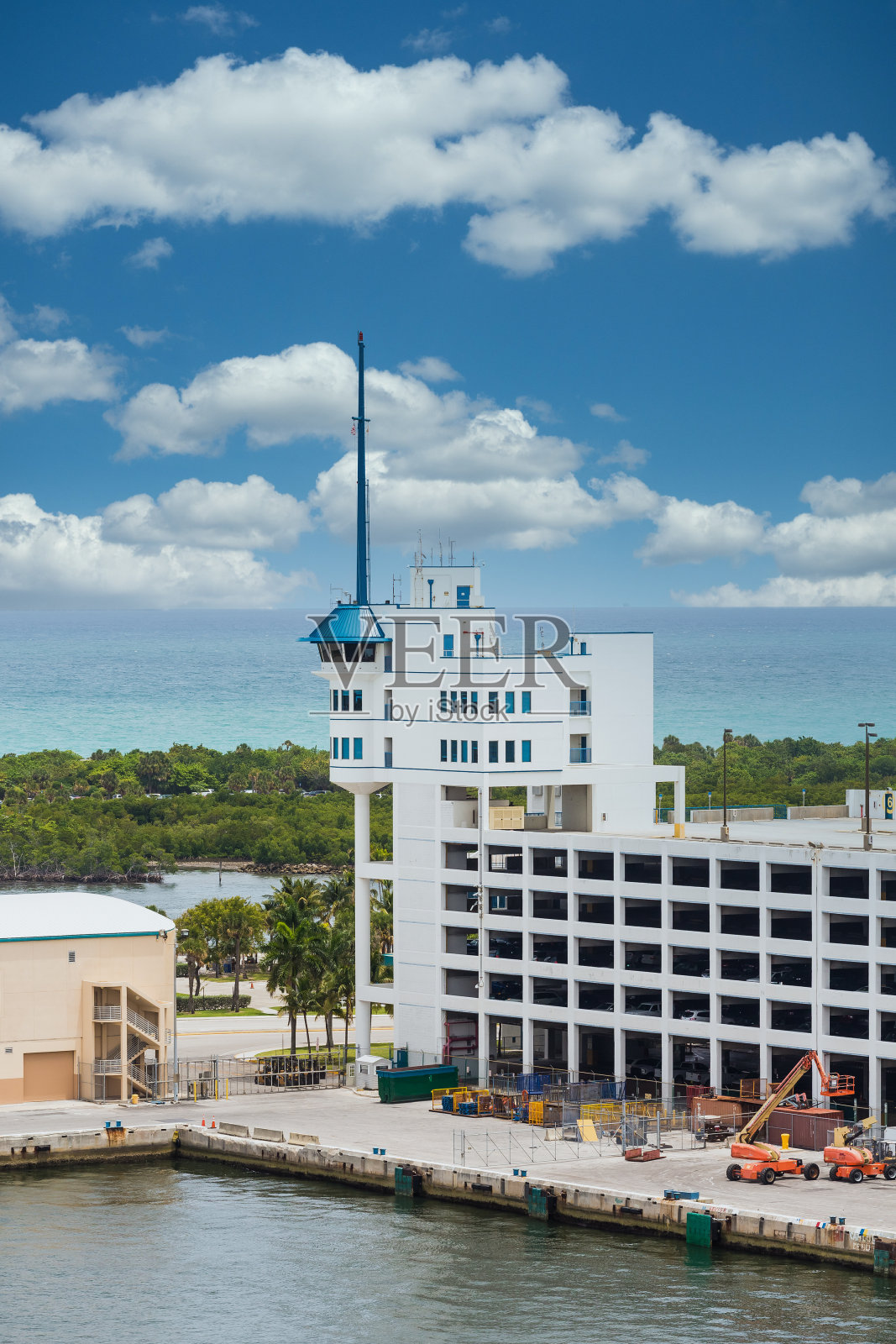 港口保安大楼的建设照片摄影图片