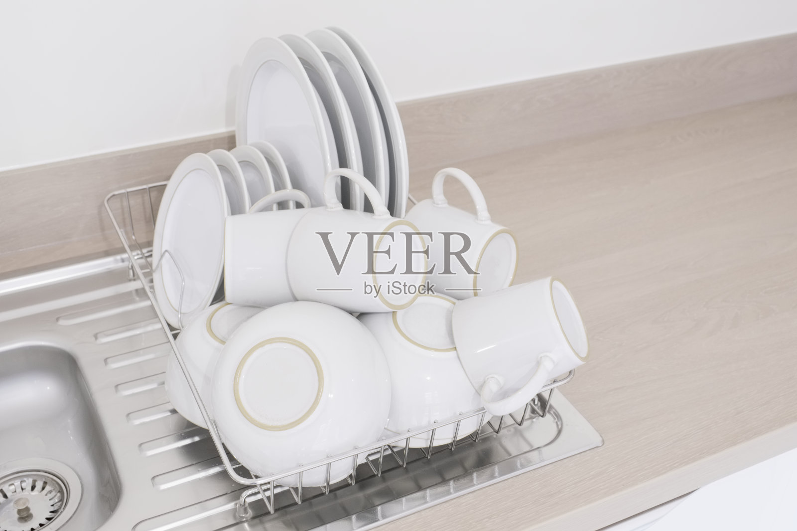 洗碗,水槽,漏碗,盘子,刀叉,锅,锅,厨房,整洁照片摄影图片