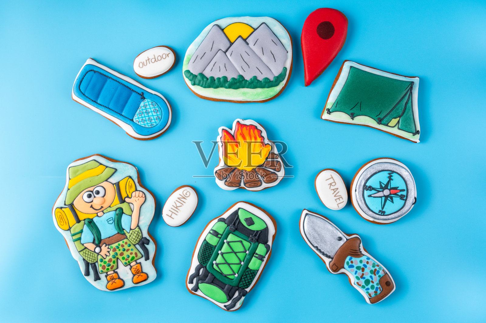 以旅游标志的形式自制饼干。饼干的形式为旅游项目和属性。照片摄影图片