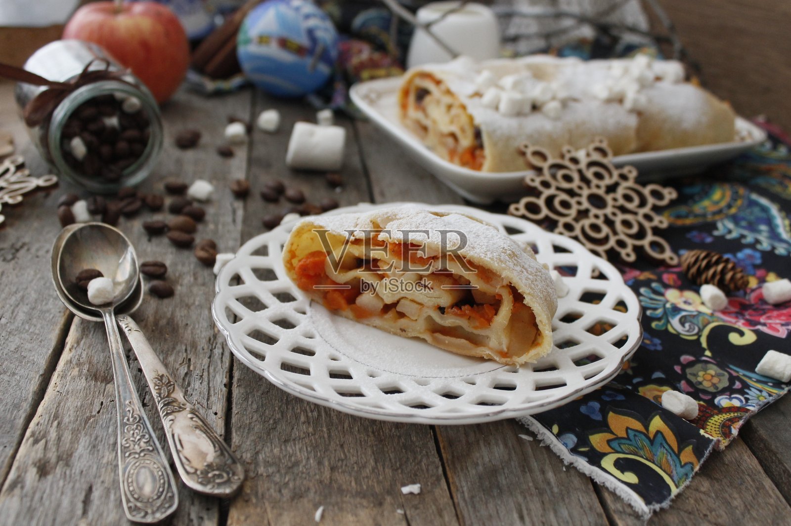 南瓜馅饼和苹果照片摄影图片