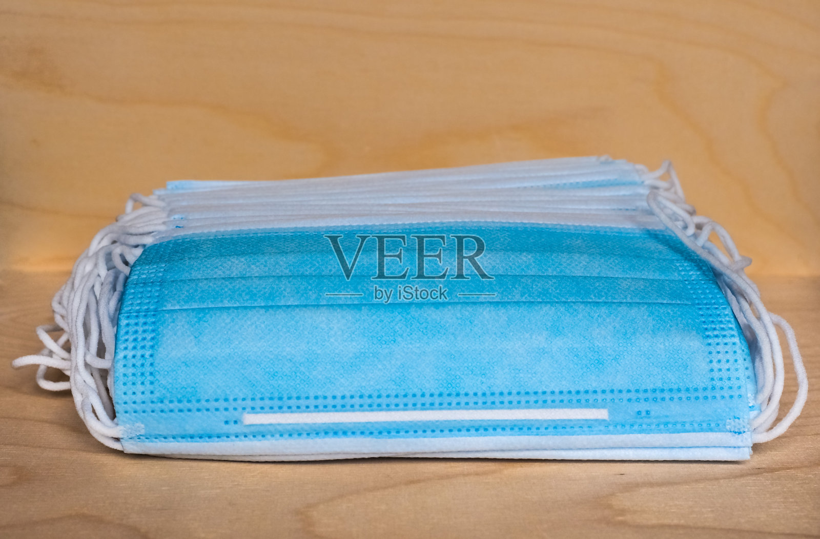 用于治疗呼吸道疾病的口罩照片摄影图片