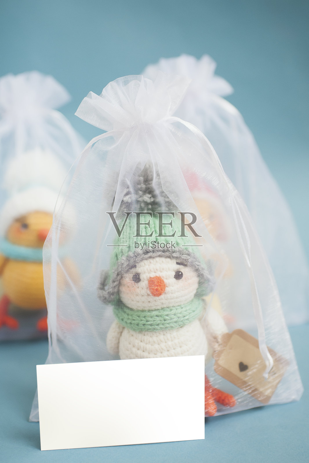 雪人。照片摄影图片