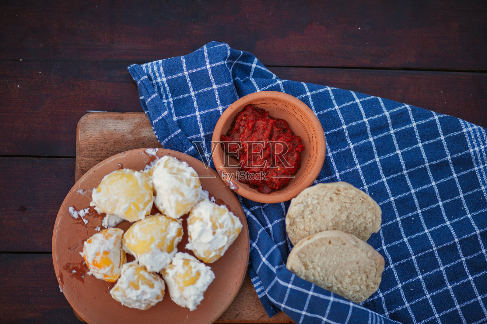 加香料的奶酪片照片摄影图片