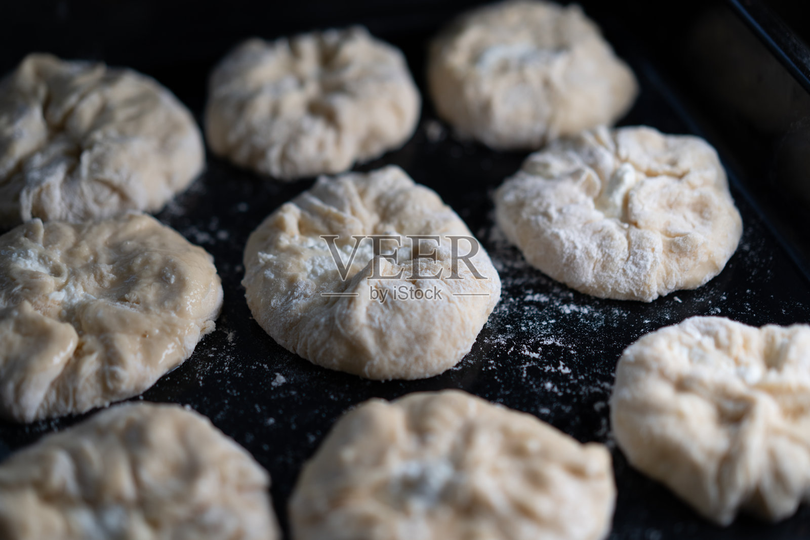 烘焙前的甜点照片摄影图片