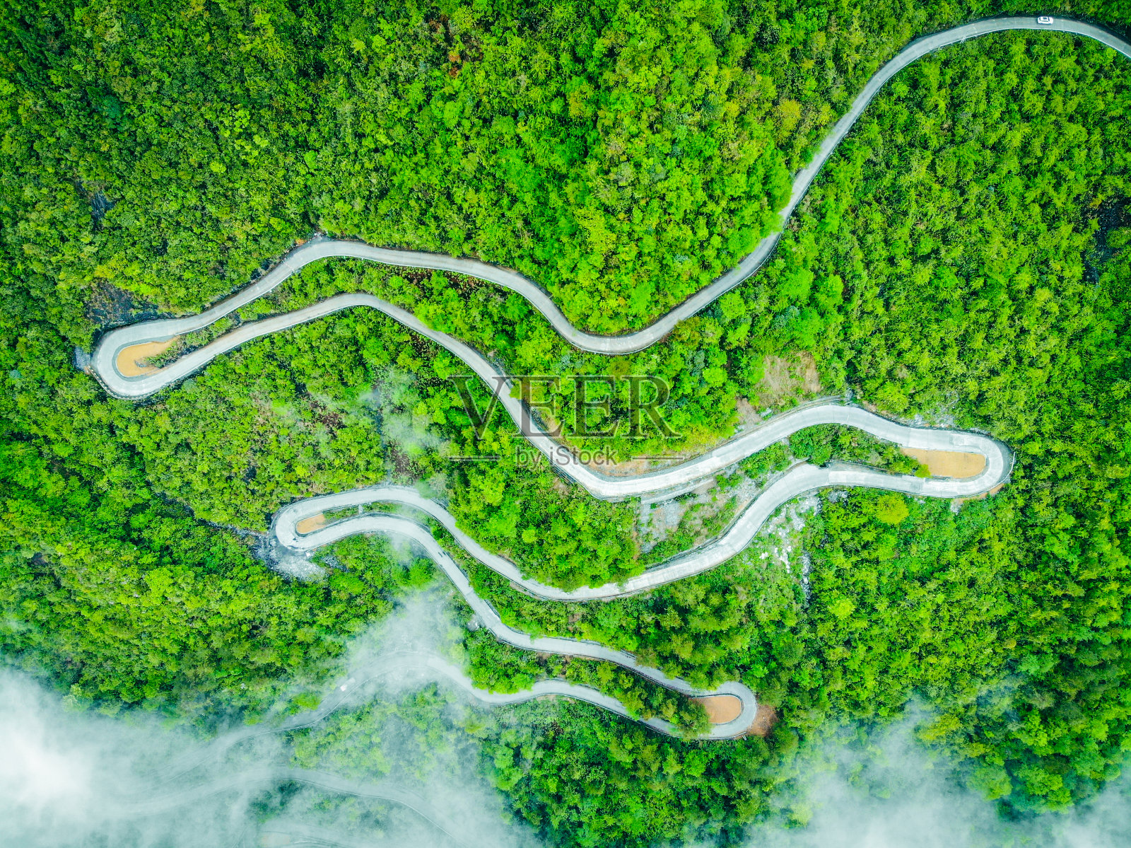 弯曲的道路照片摄影图片