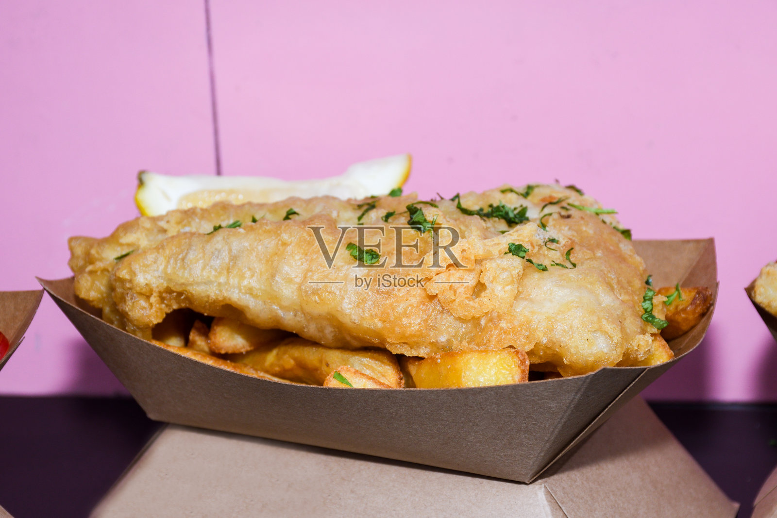 炸鱼薯条是英国的国菜之一照片摄影图片