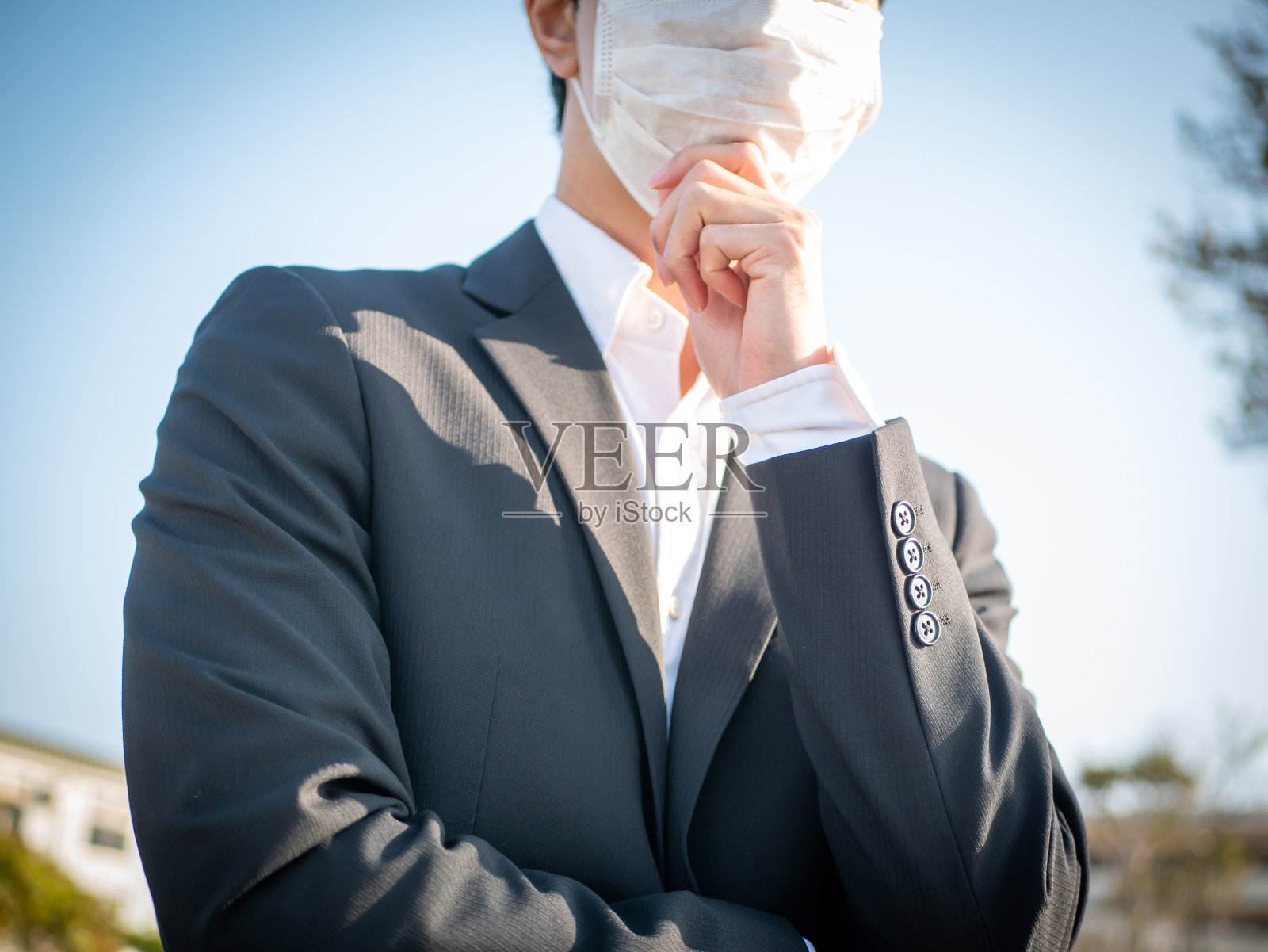 戴面具的商人照片摄影图片