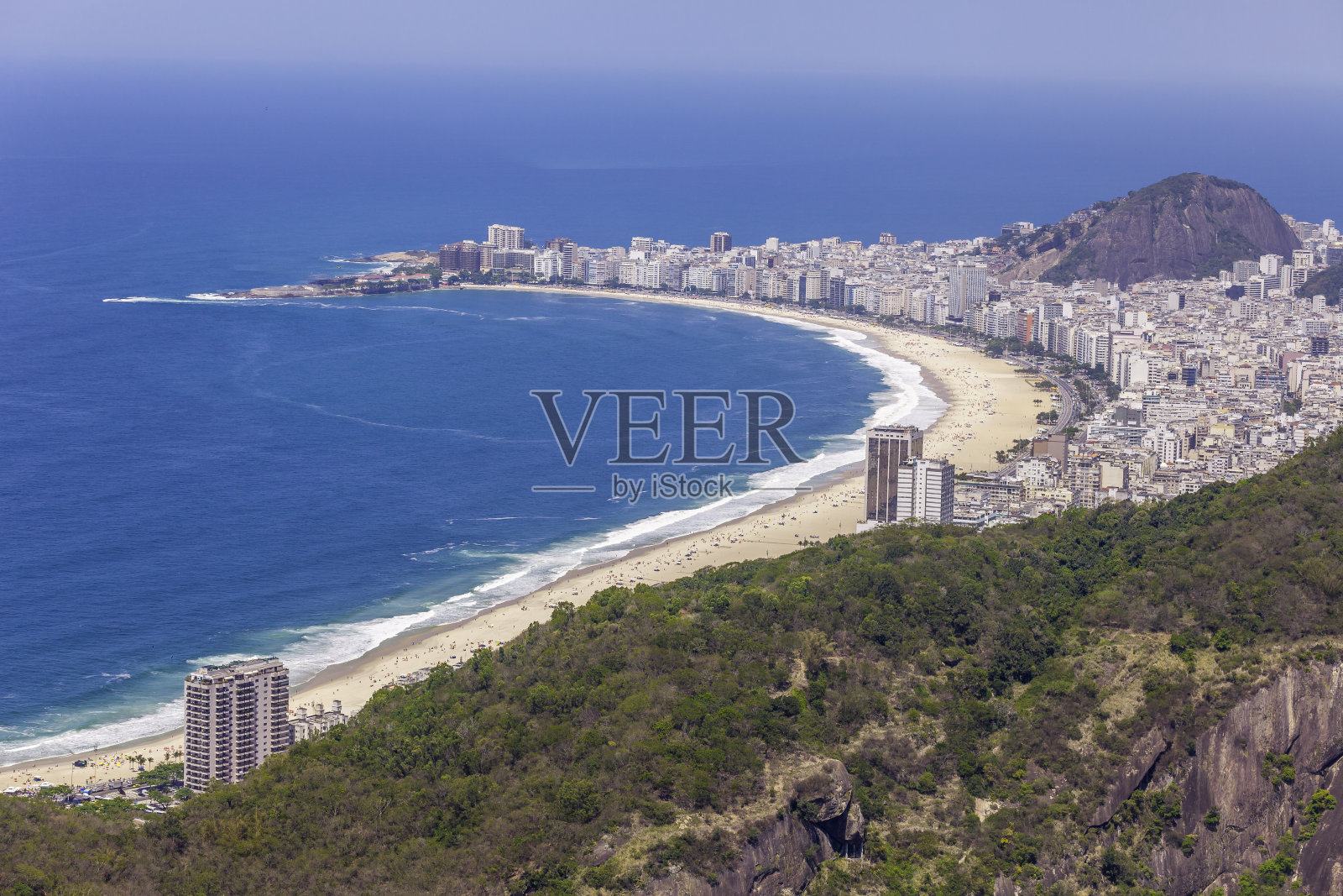 里约热内卢的科帕卡巴纳海滩照片摄影图片