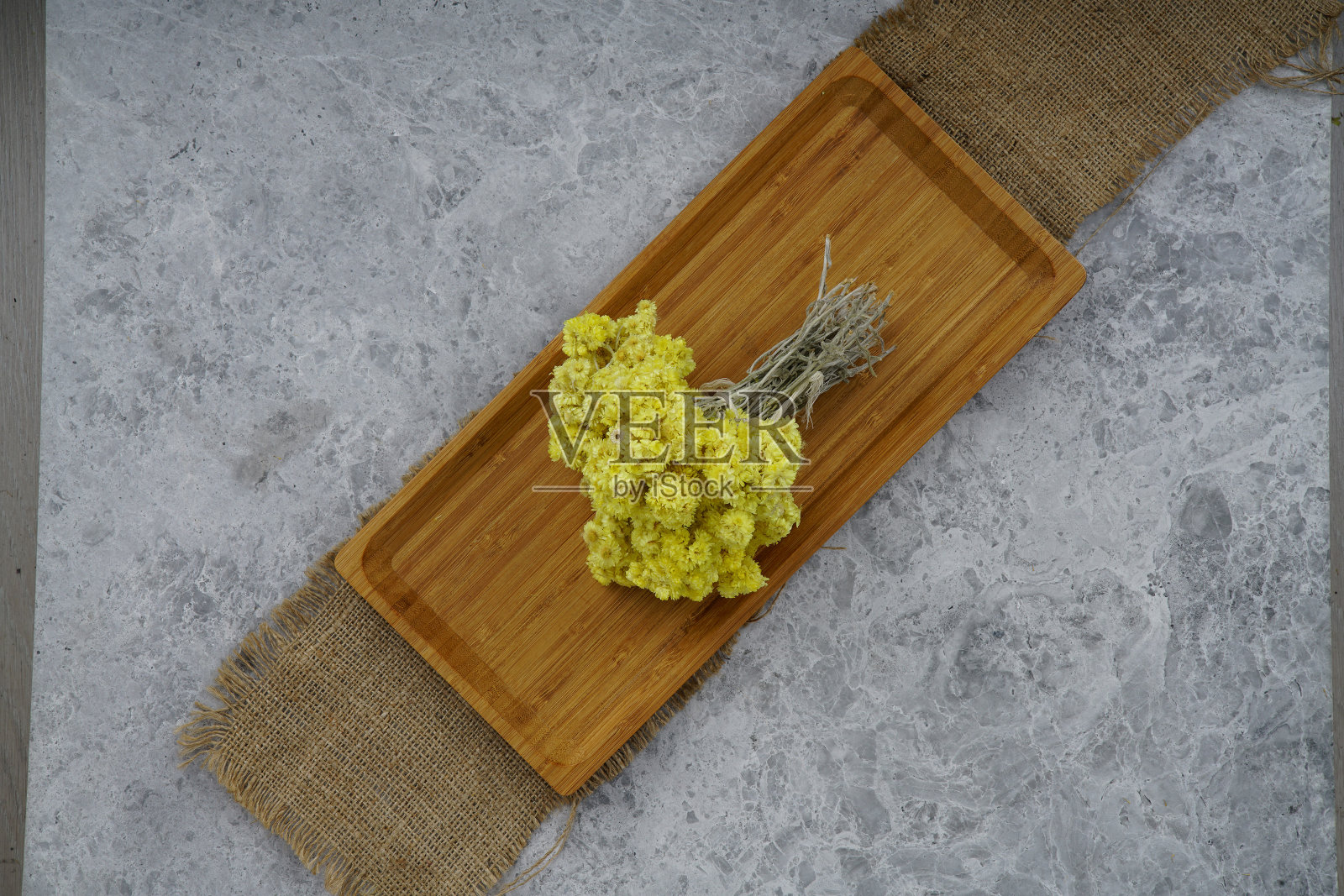 干黄的菊花照片摄影图片