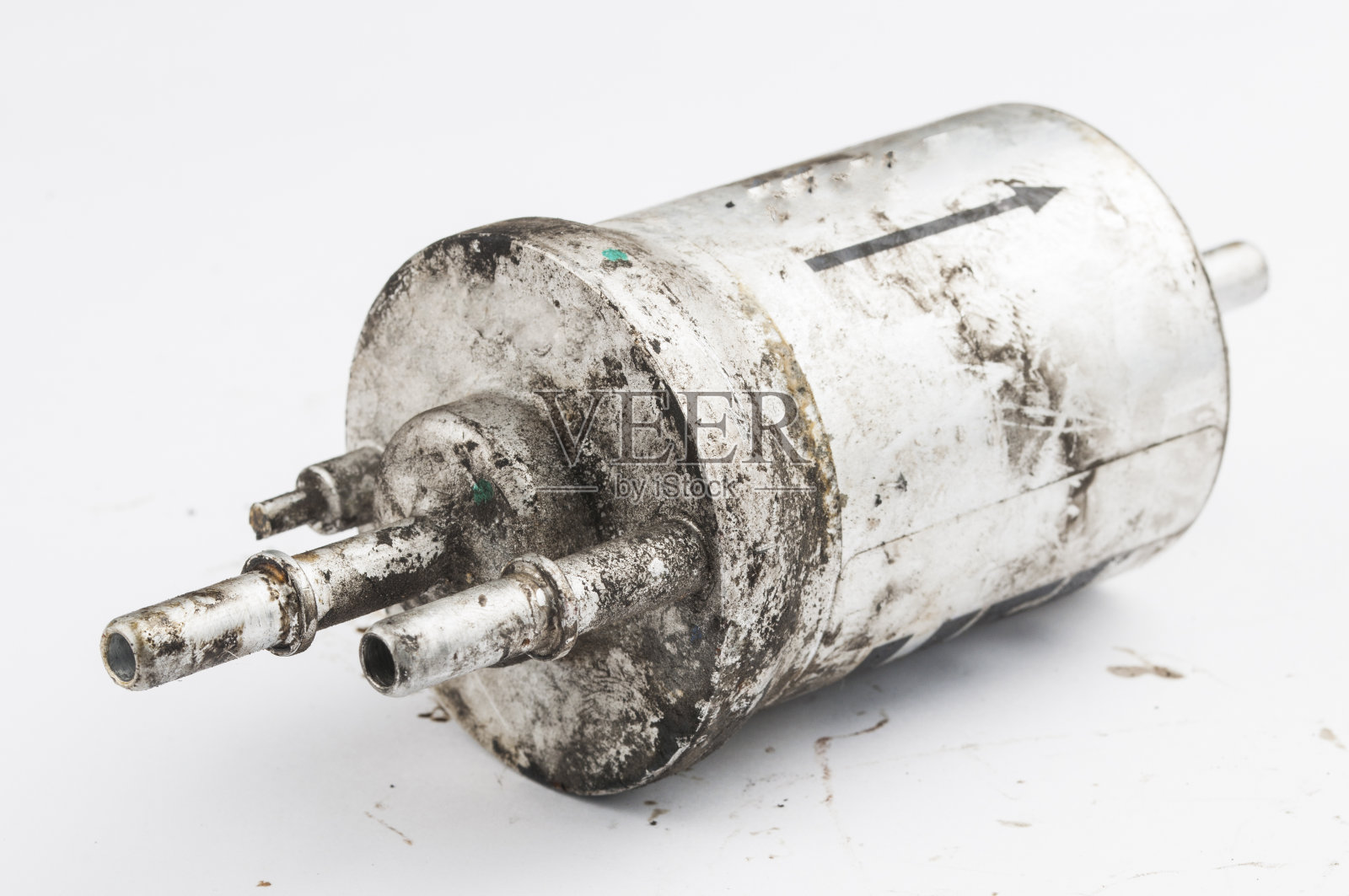 旧汽车零件孤立在白色背景上。副本的空间。照片摄影图片