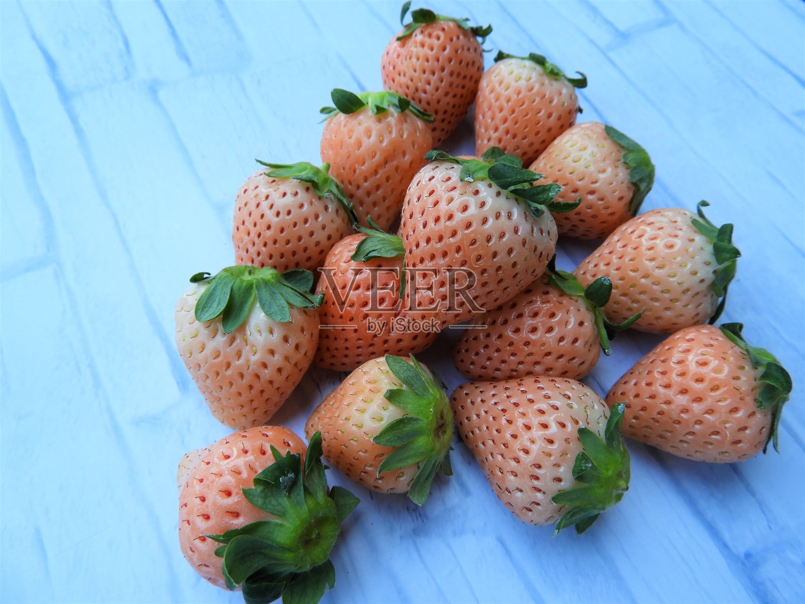 白草莓w15照片摄影图片