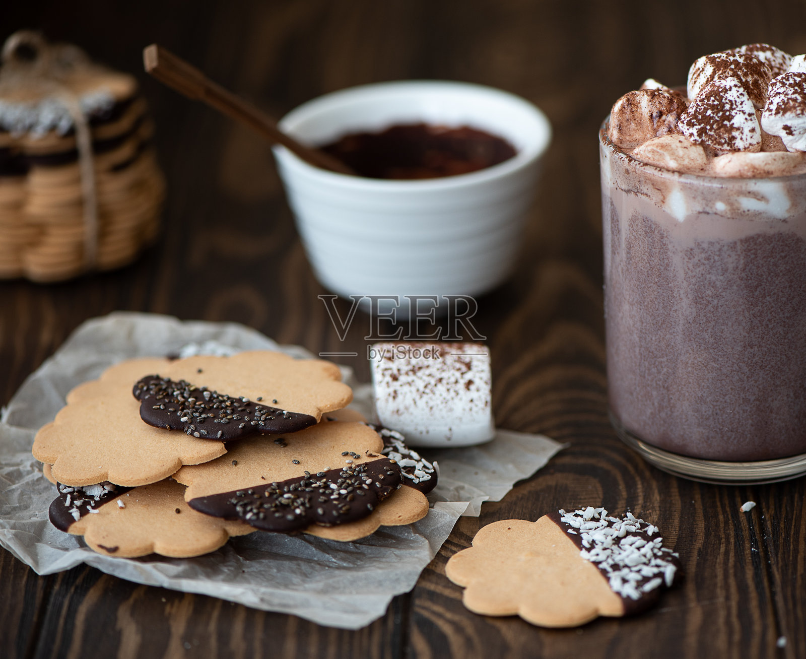 巧克力香草饼干照片摄影图片