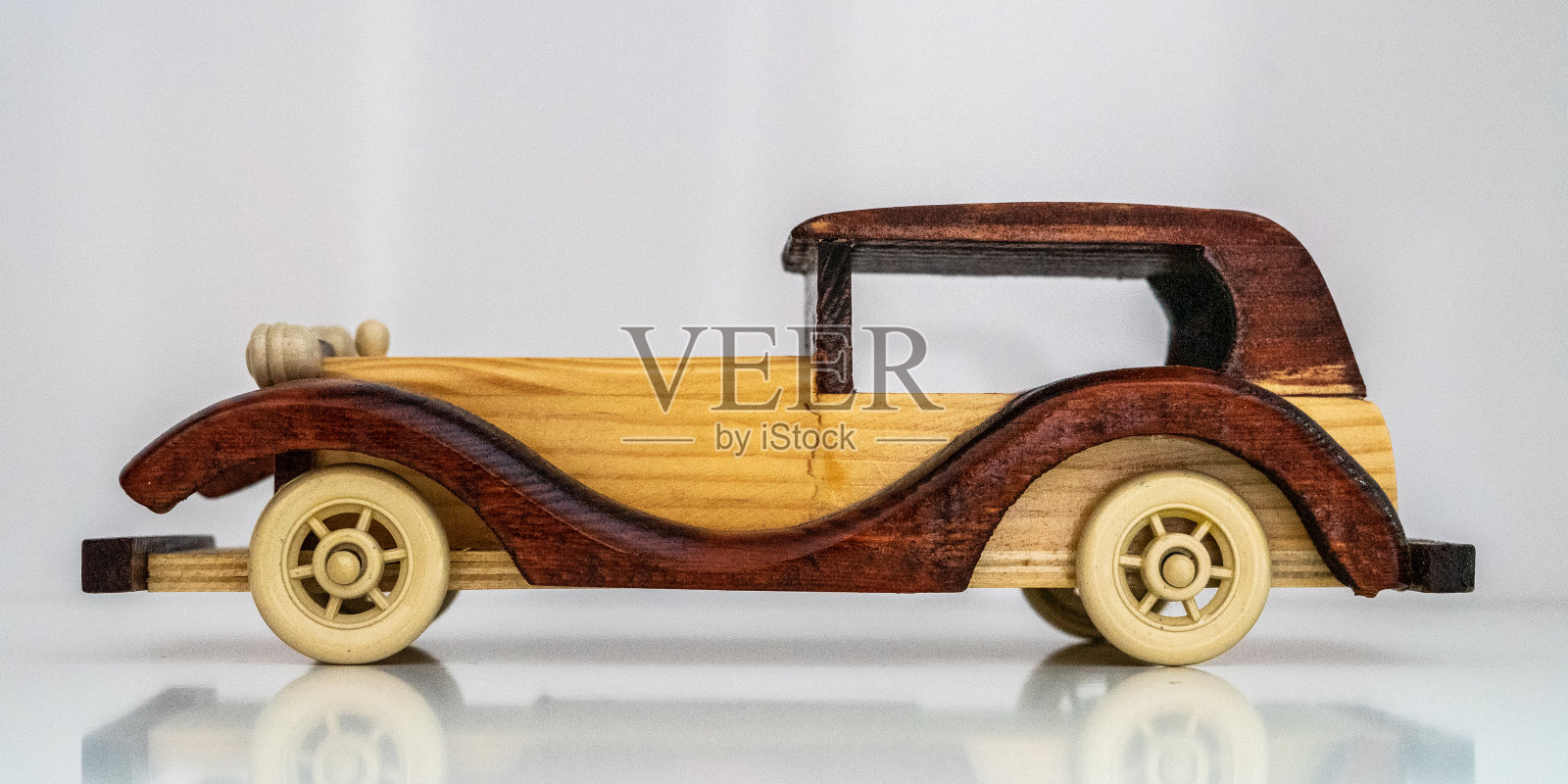 古董木模车照片摄影图片