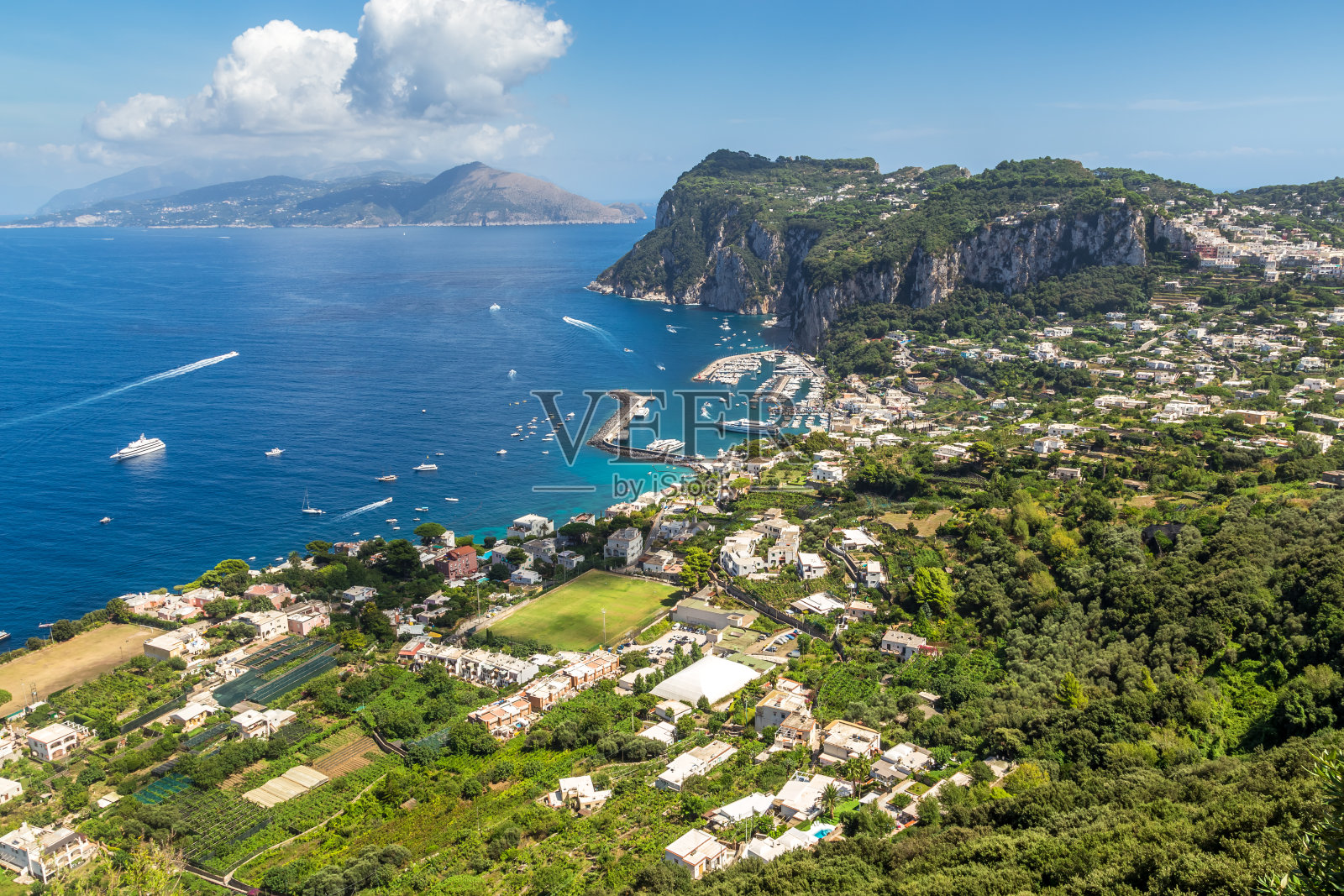 意大利卡普里岛,一个美丽的夏日照片摄影图片