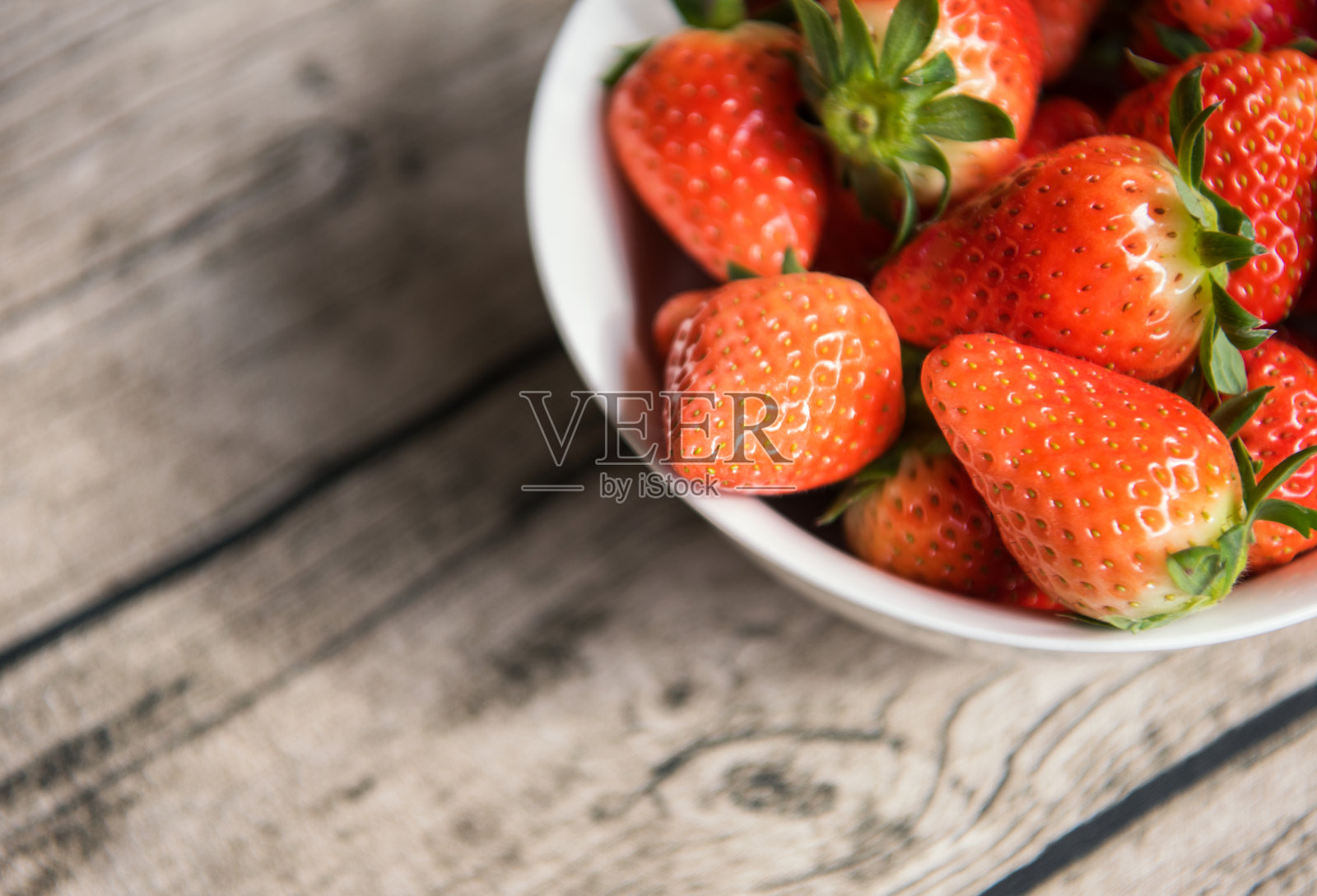 新鲜水果草莓照片摄影图片