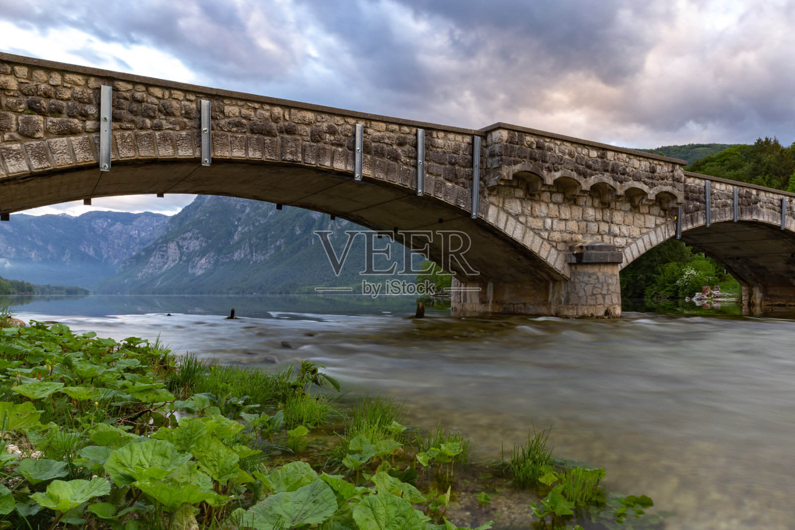 博欣杰湖照片摄影图片
