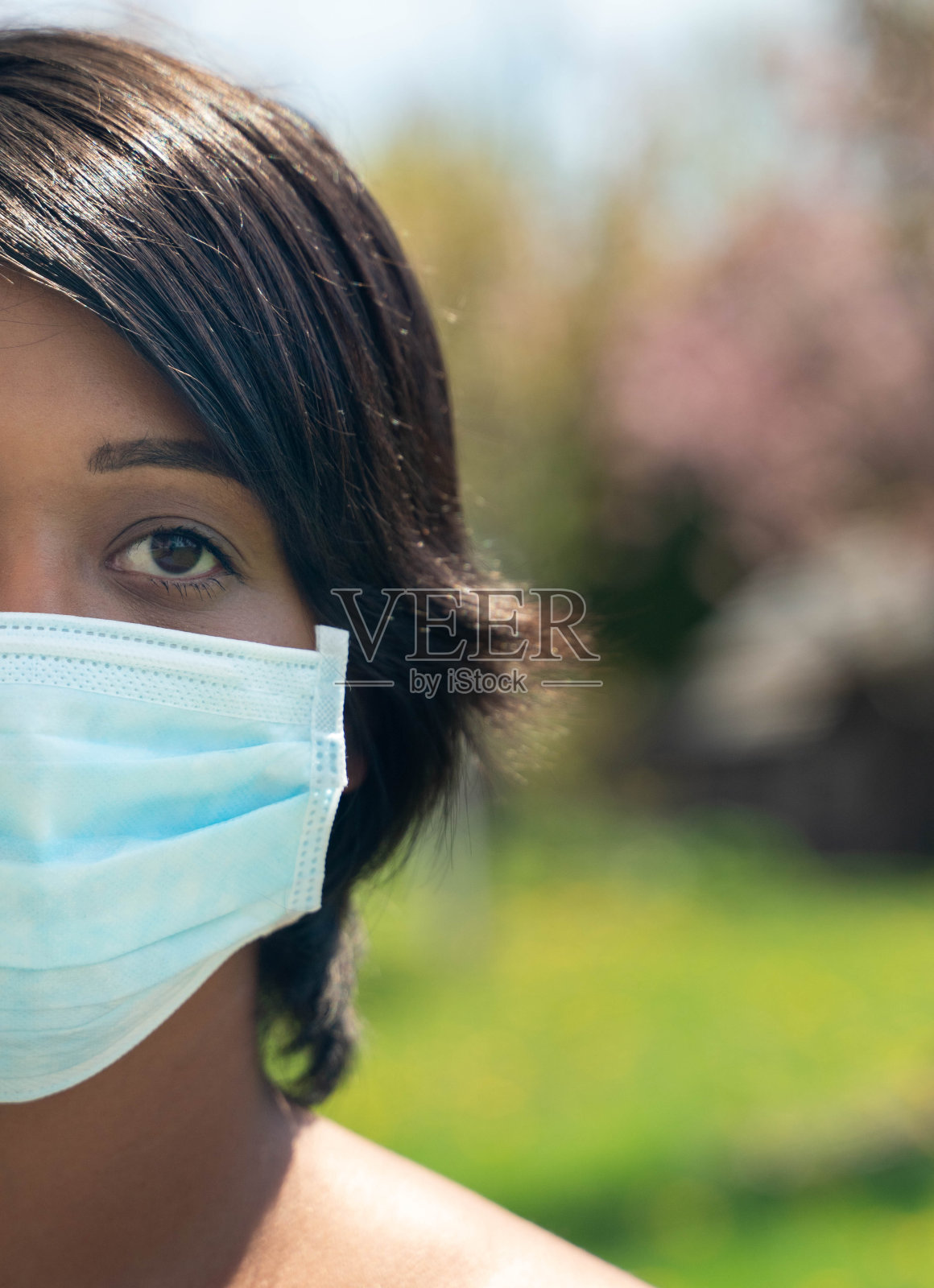 大流行期间的少数民族妇女照片摄影图片