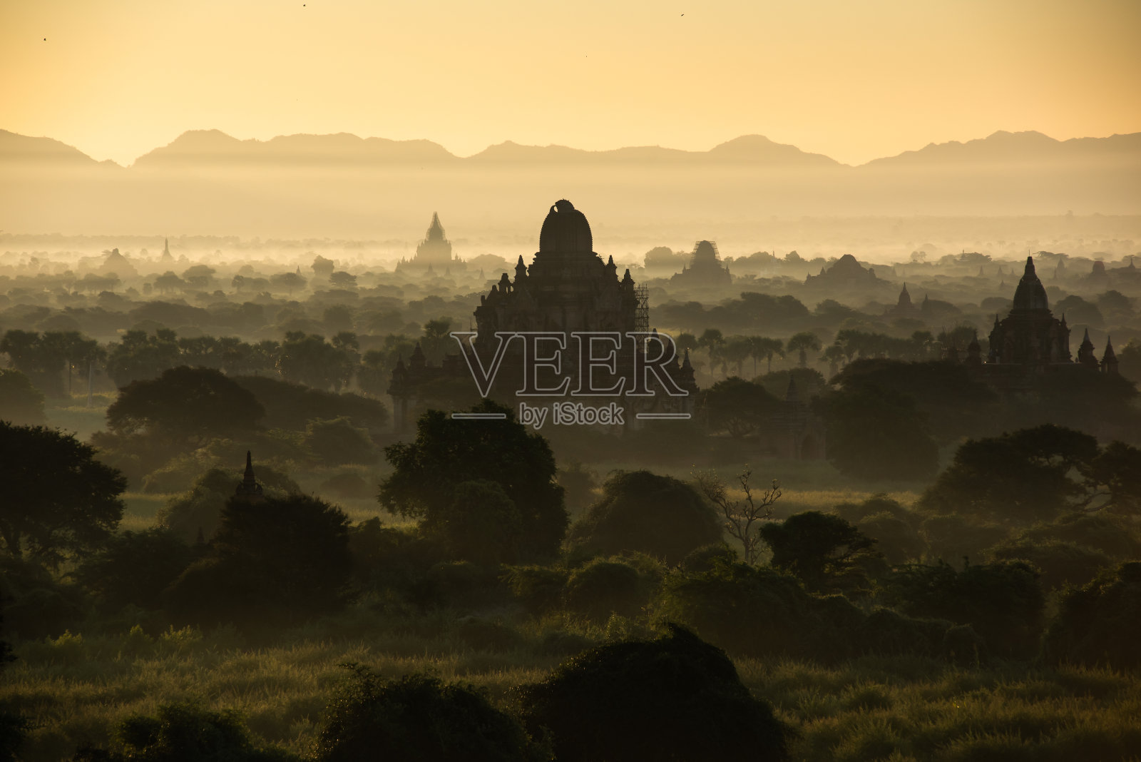 蒲甘,美丽的时刻照片摄影图片