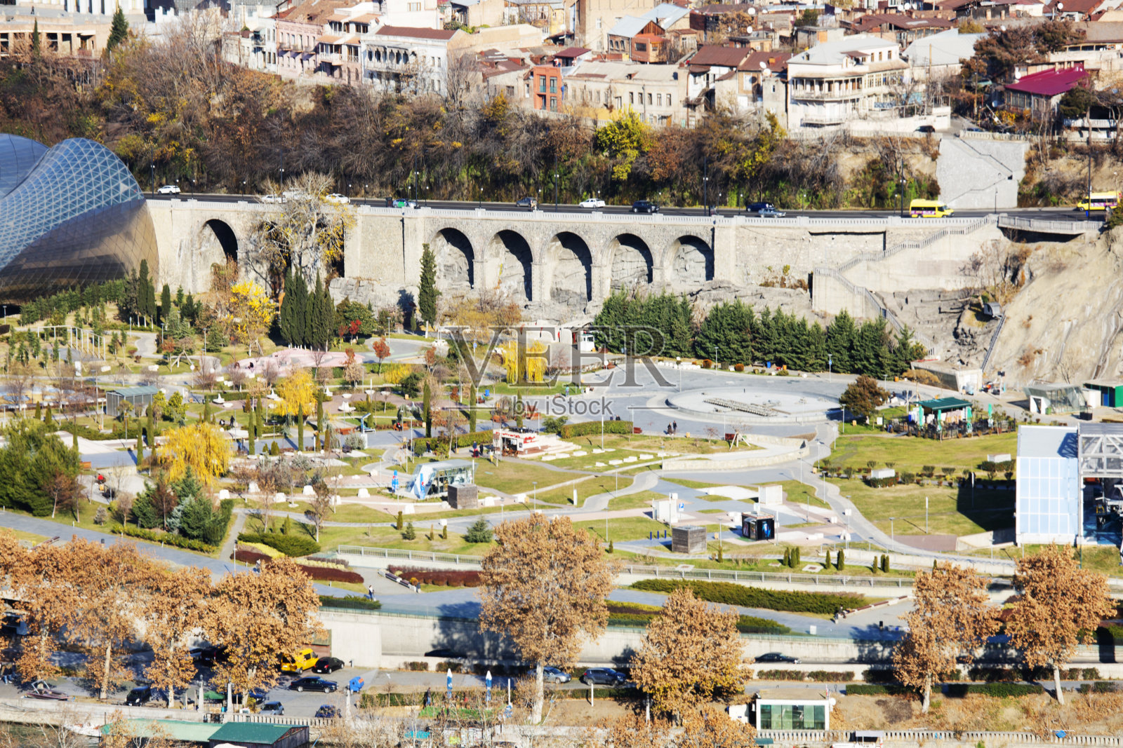 2019年12月17日,位于第比利斯市中心的欧洲广场和里克公园。乔治亚州照片摄影图片