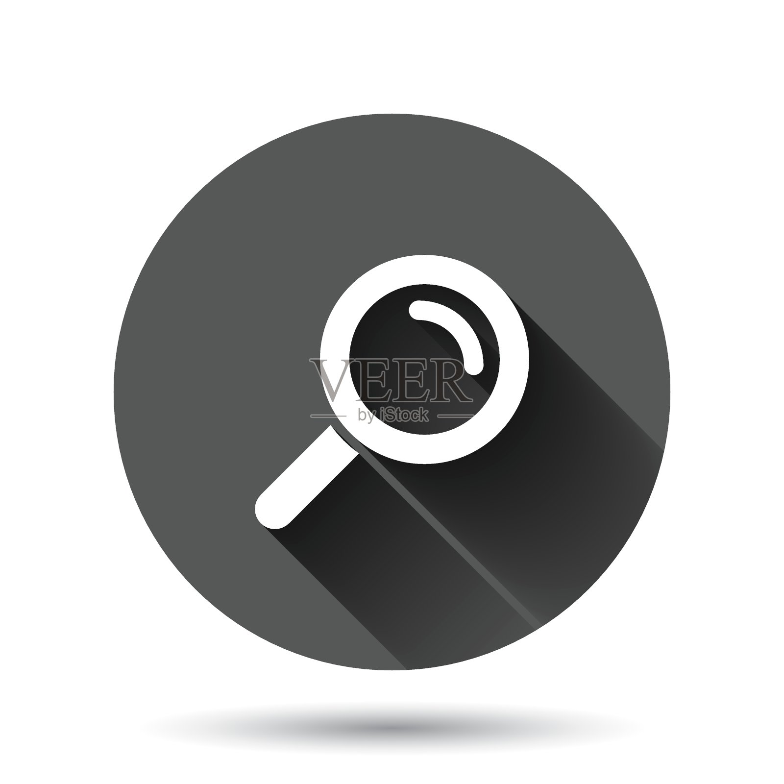 放大镜标志图标在平坦的风格。放大镜矢量插图上的黑色圆形背景与长阴影效果。搜索圈按钮经营理念。插画图片素材