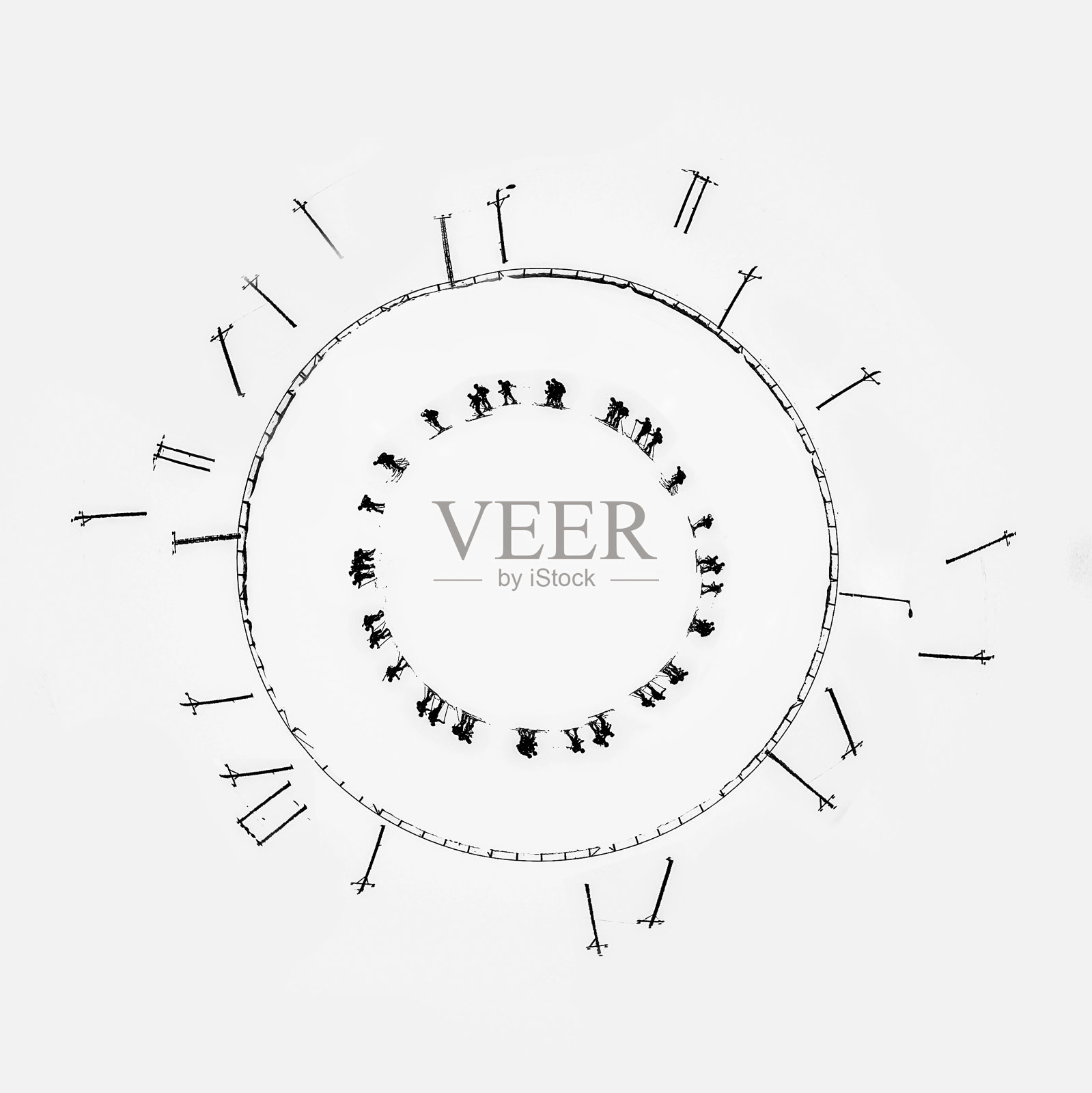 印度新兵在克什米尔的古马格接受滑雪训练照片摄影图片
