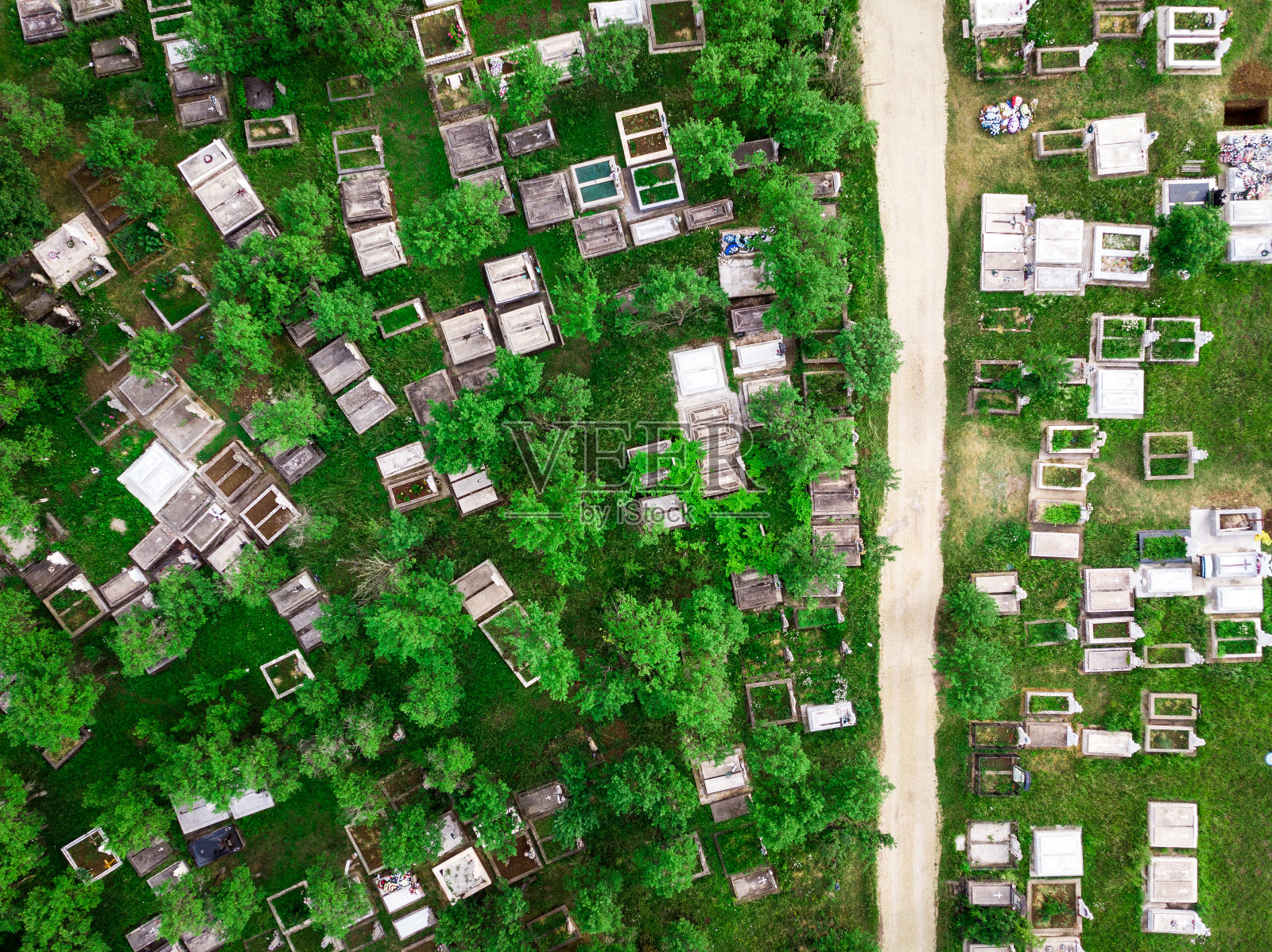 墓园墓碑的空中抽象视图照片摄影图片