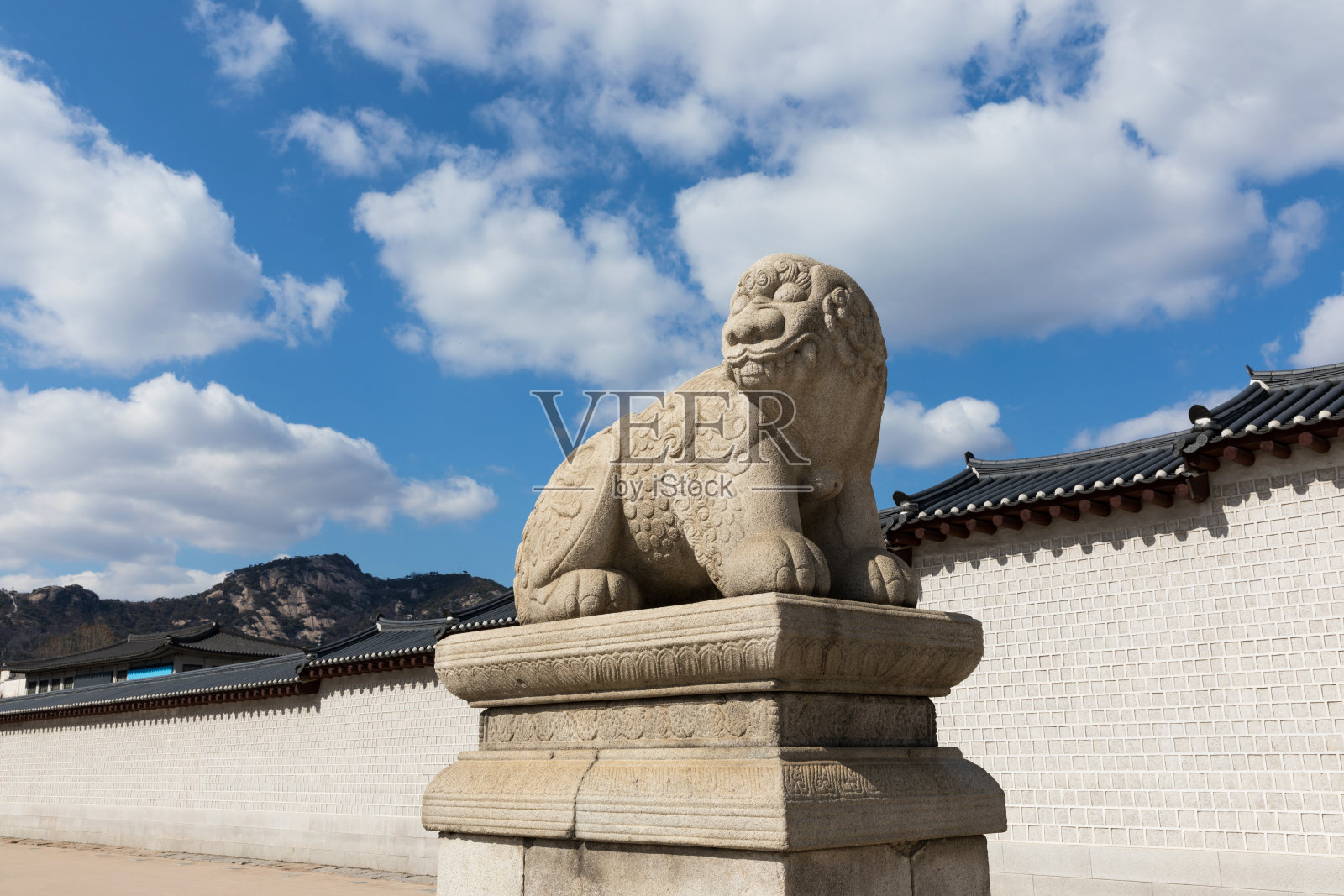 Haetae石像,保护韩国庆福宫的传奇动物照片摄影图片