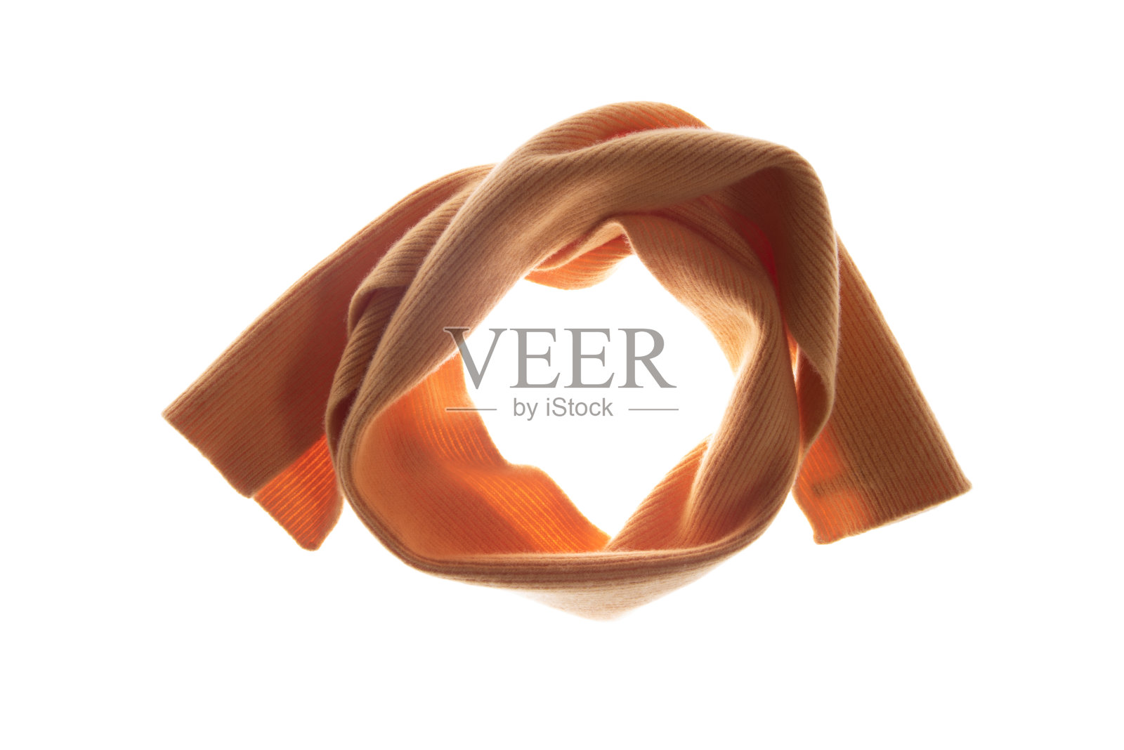 白色背景的冬季经典围巾。照片摄影图片