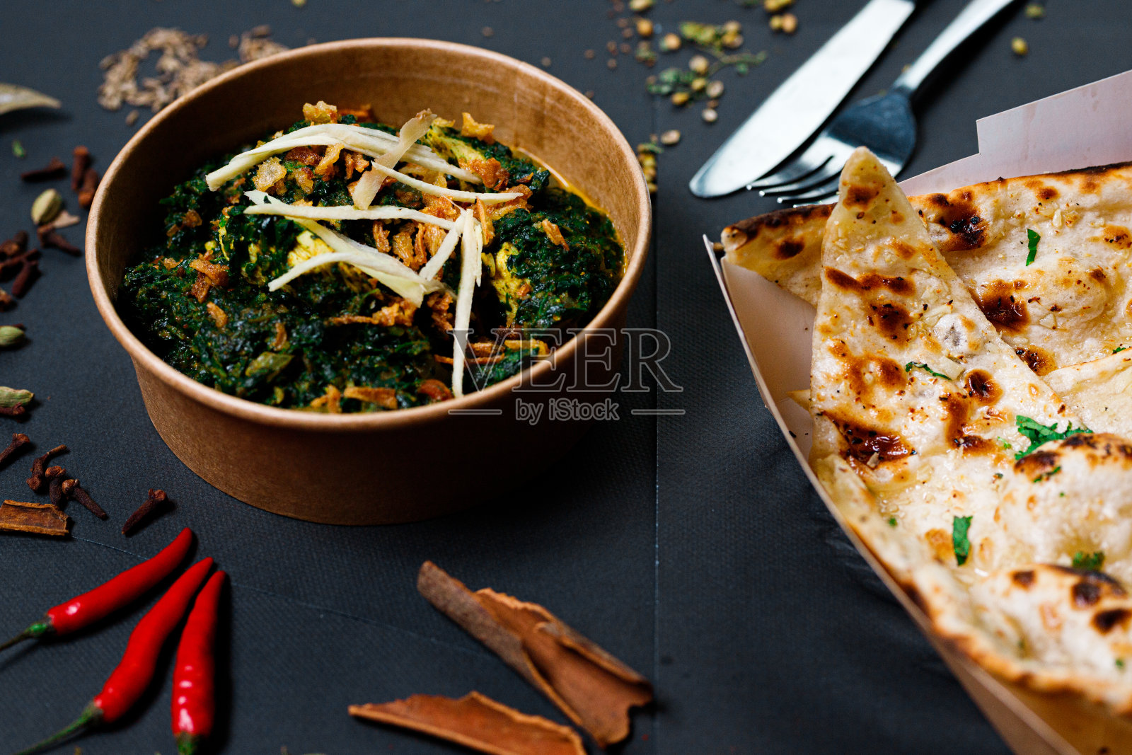 印度食物和辛辣的香料,时尚的菜单照片照片摄影图片