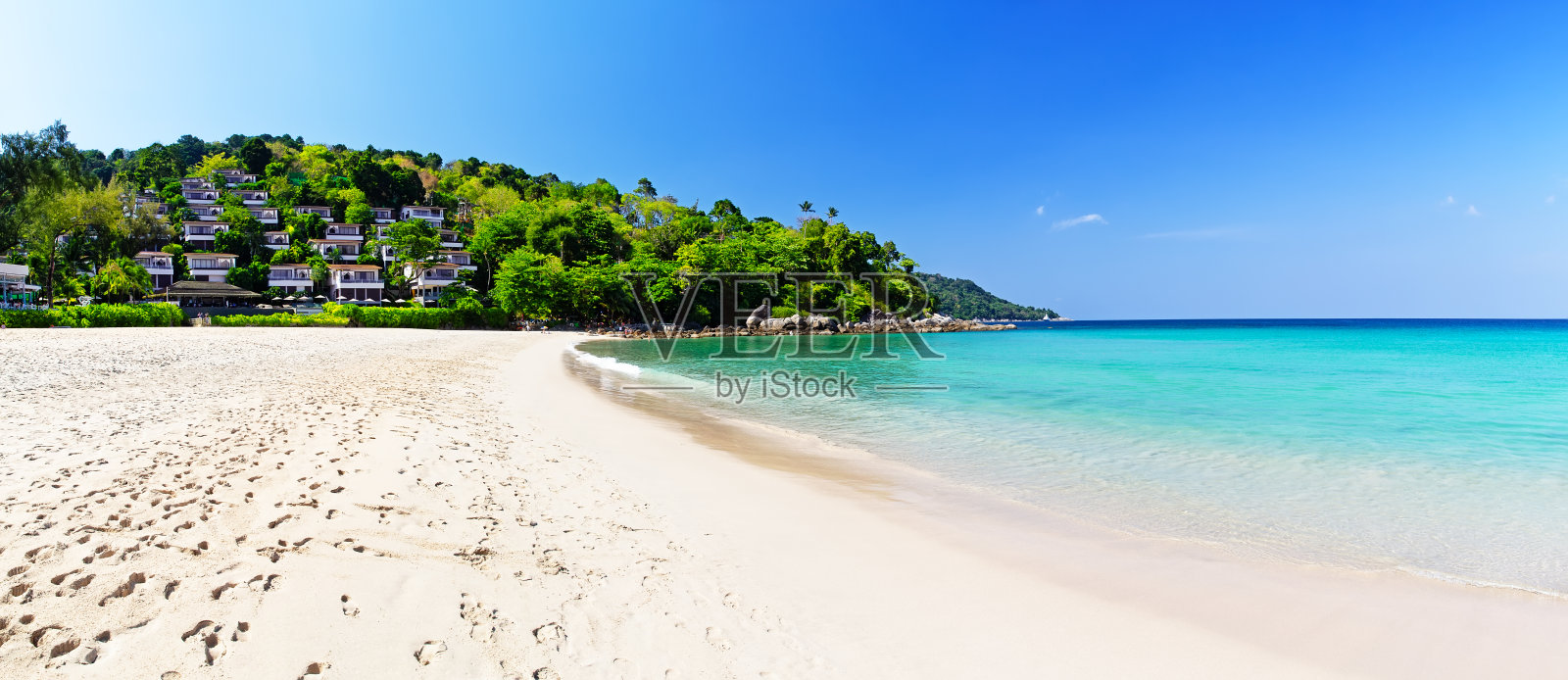 热带海滩景观全景。照片摄影图片