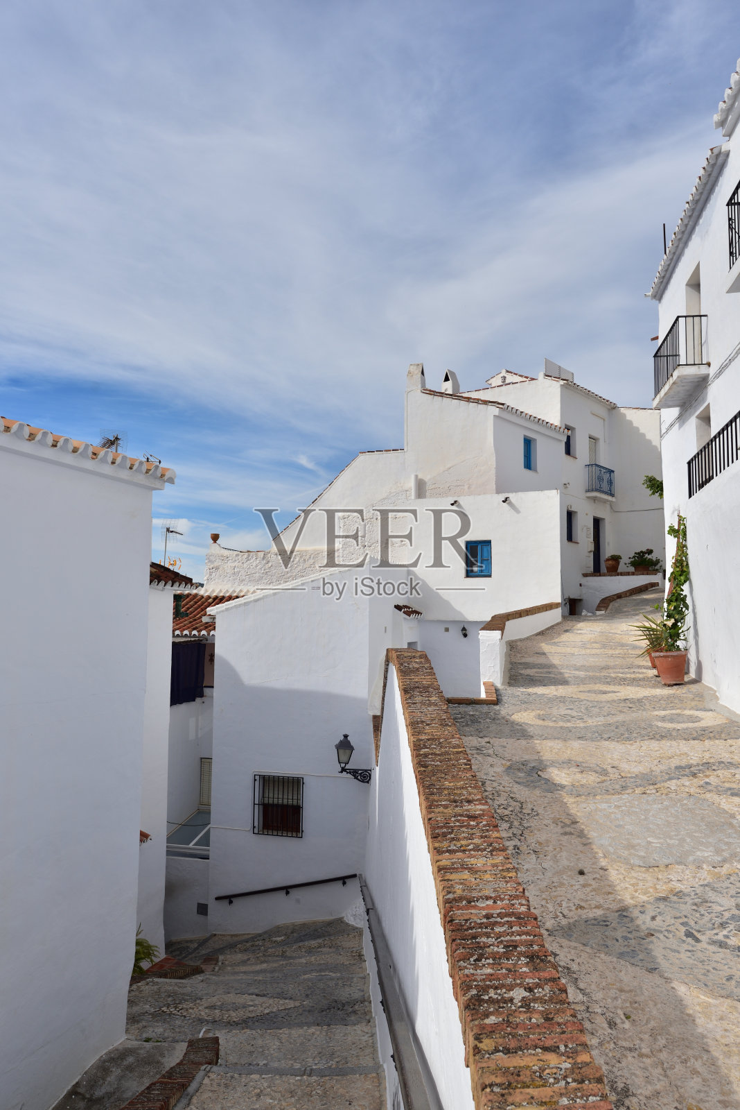 西班牙安达卢西亚的一个白人村庄照片摄影图片
