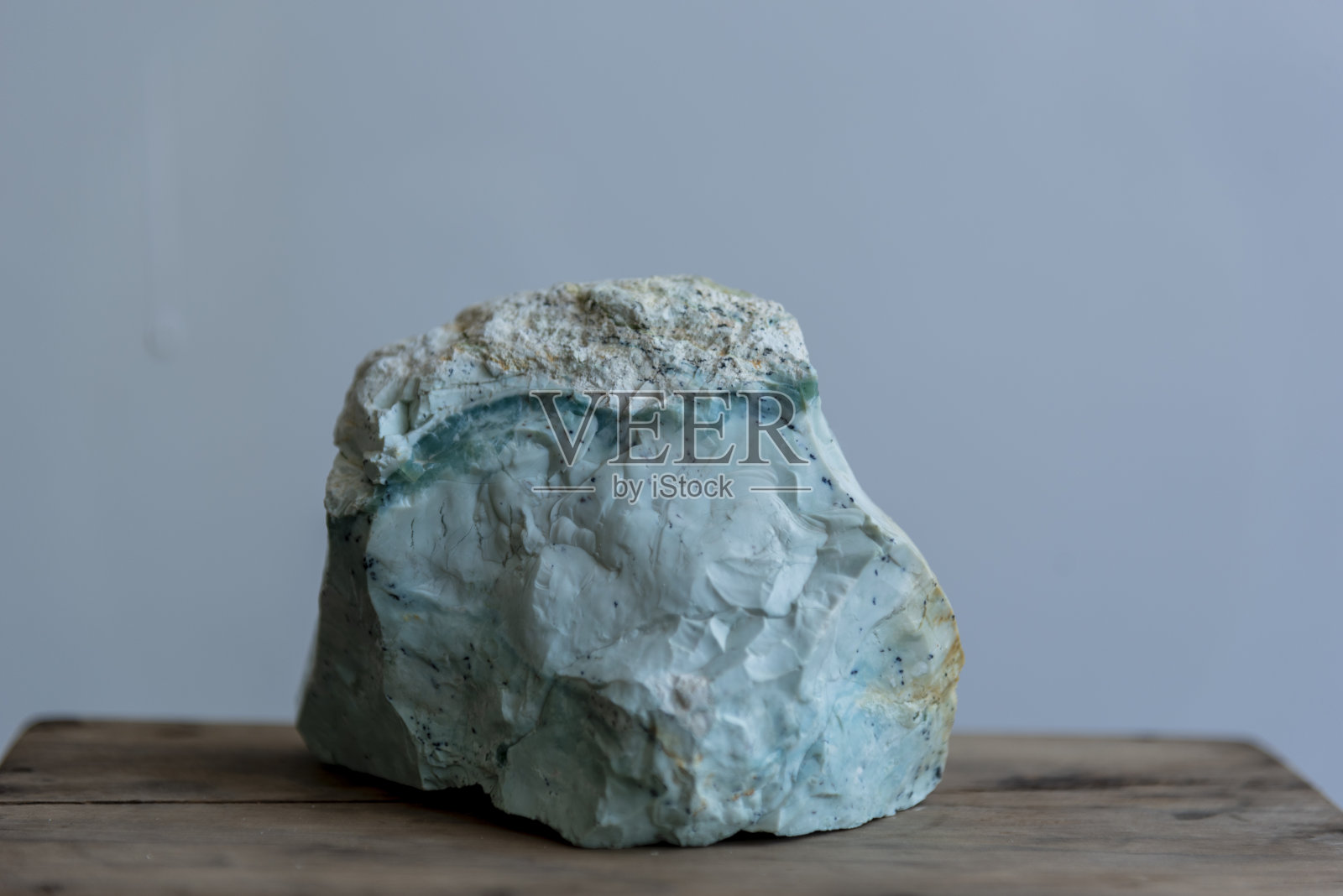 一系列未经加工的宝石照片摄影图片