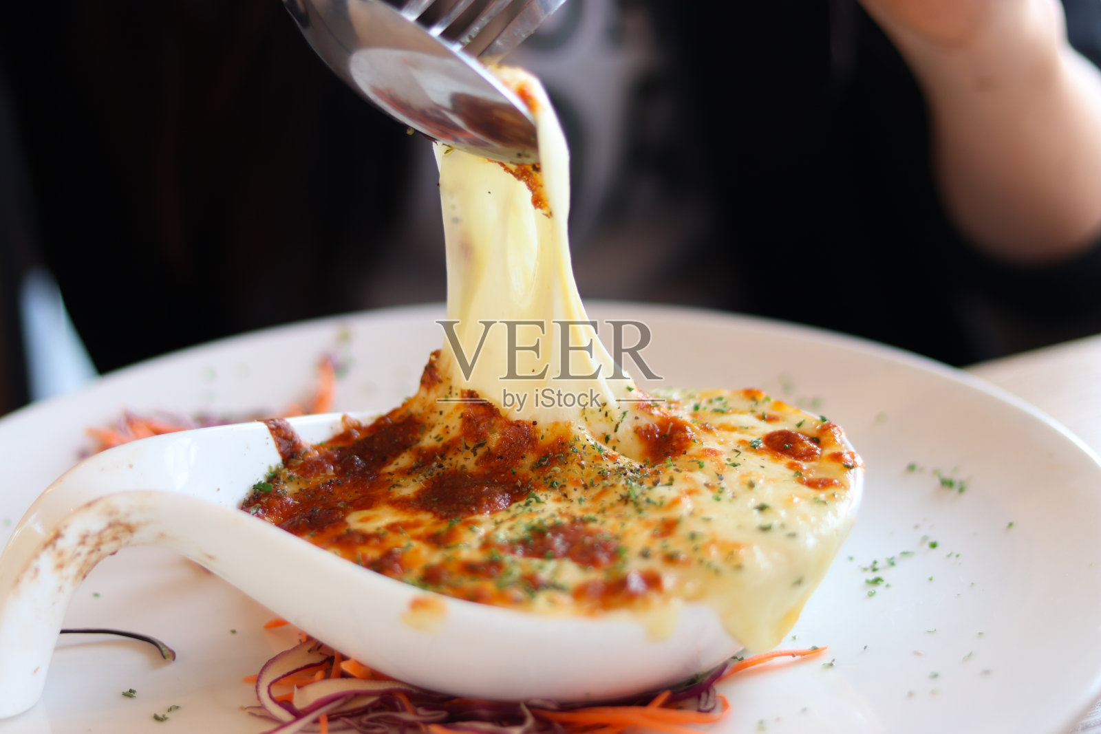 奶酪土豆泥亚洲女人照片摄影图片