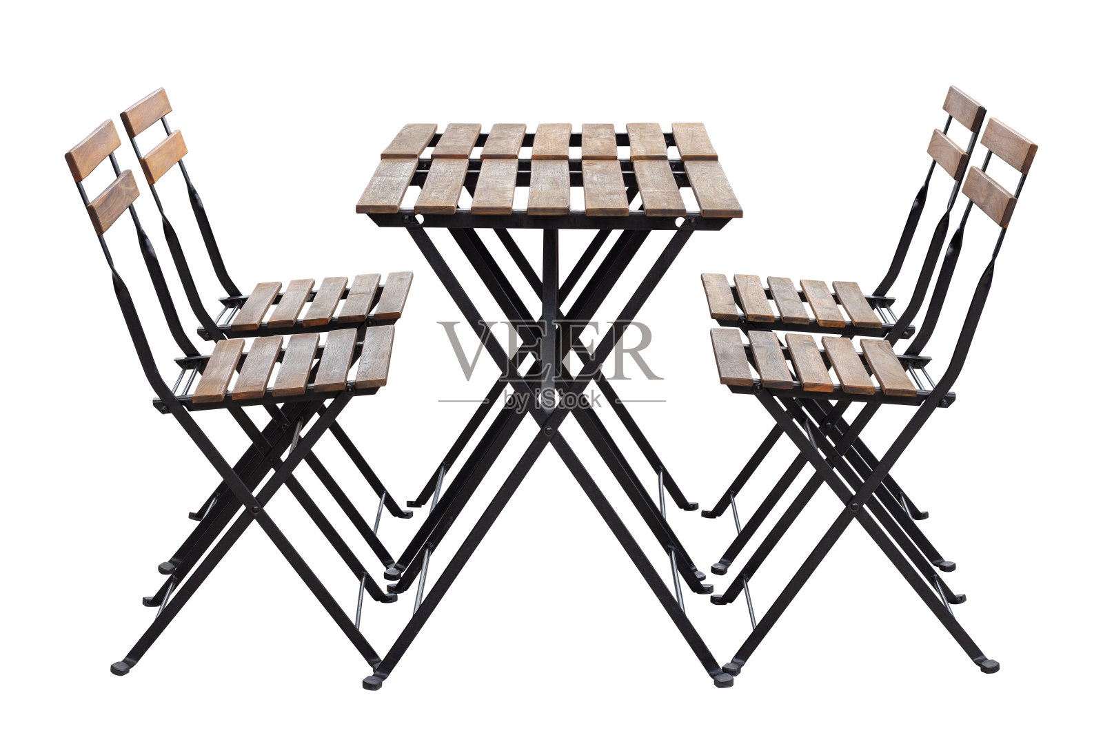 带有四把椅子的木桌,在白色背景上通过剪切路径隔离开来照片摄影图片