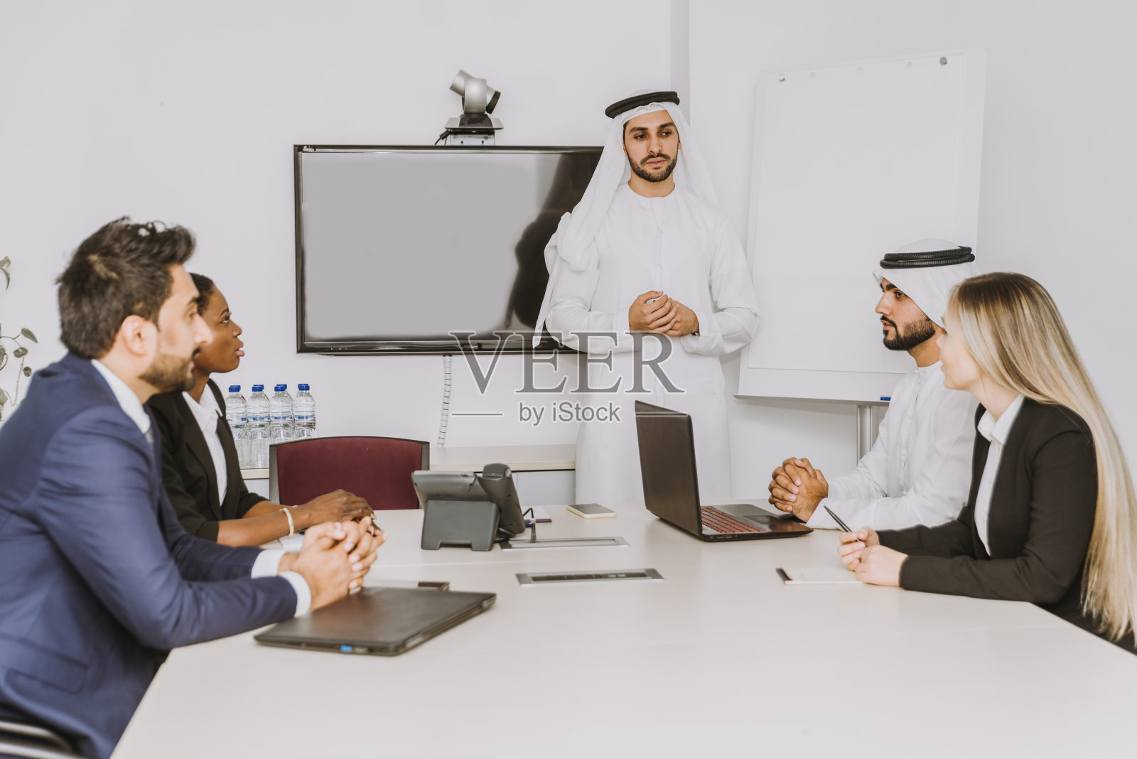 迪拜商务会议照片摄影图片