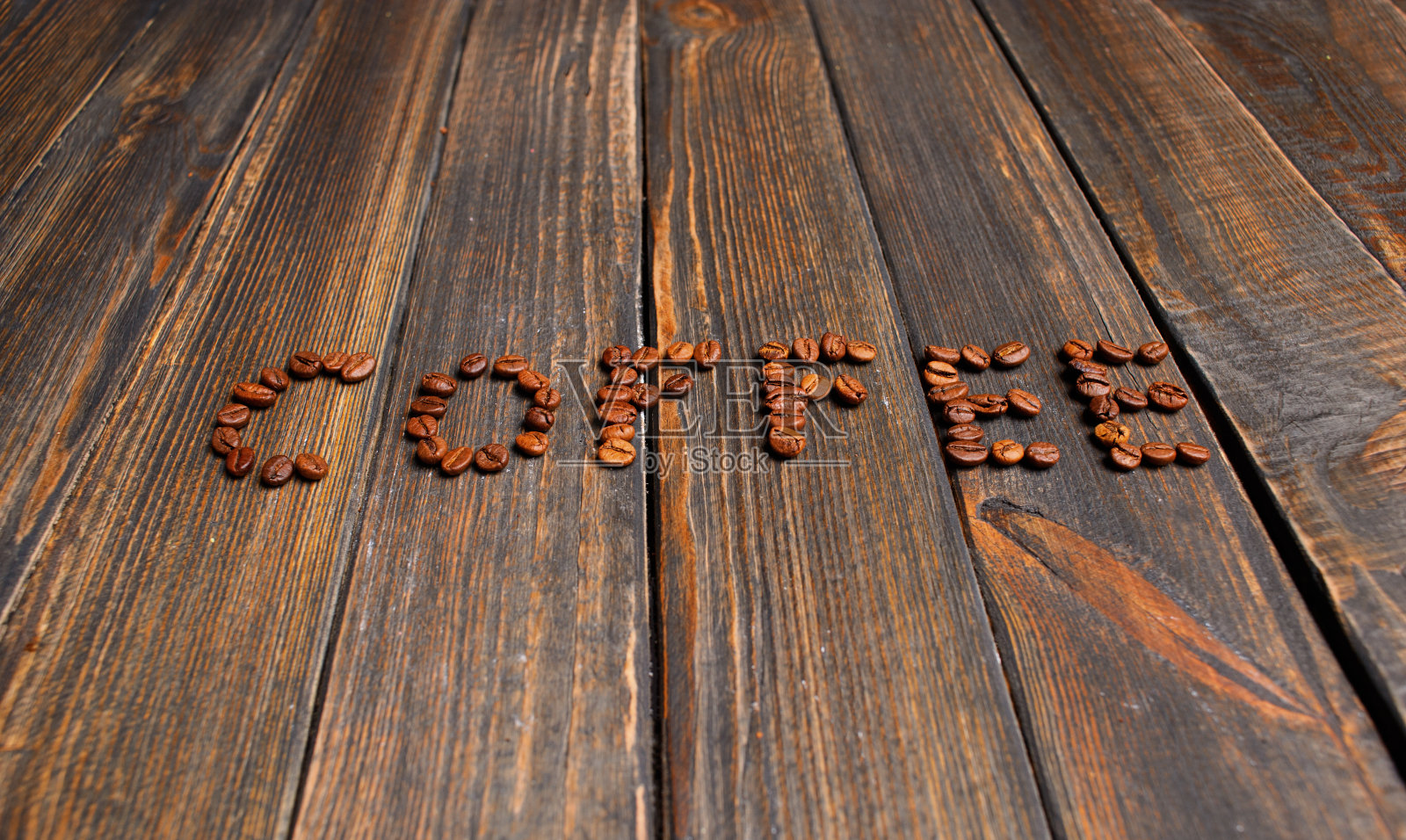 用咖啡豆制成的咖啡照片摄影图片