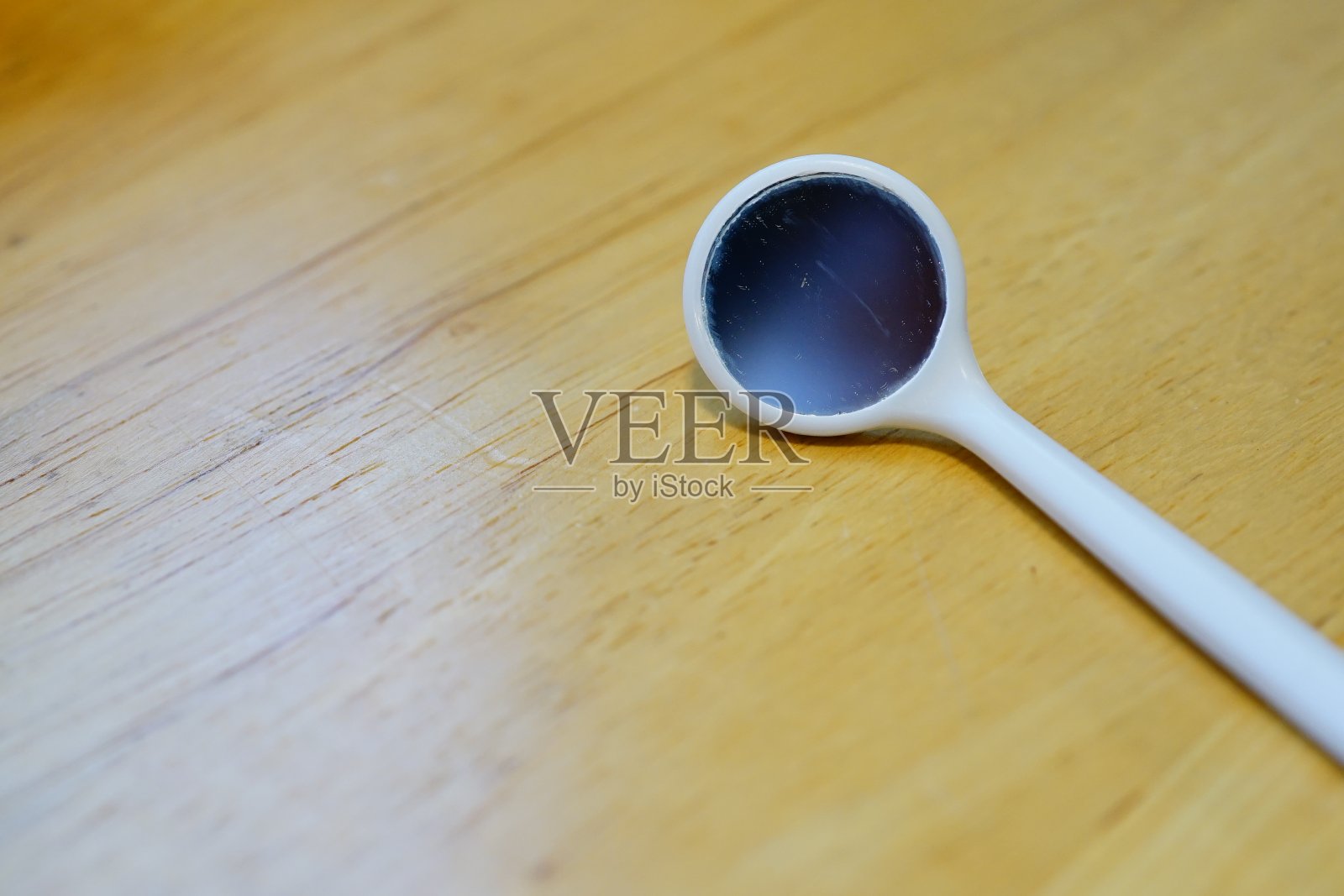 牙医镜子工具或器械照片摄影图片