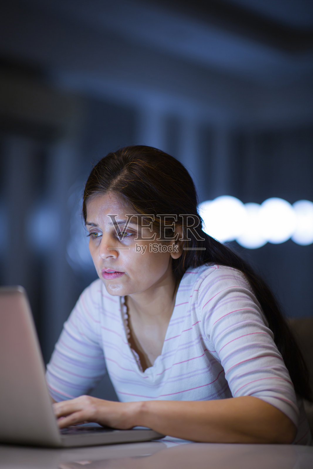 中年妇女-股票图像照片摄影图片