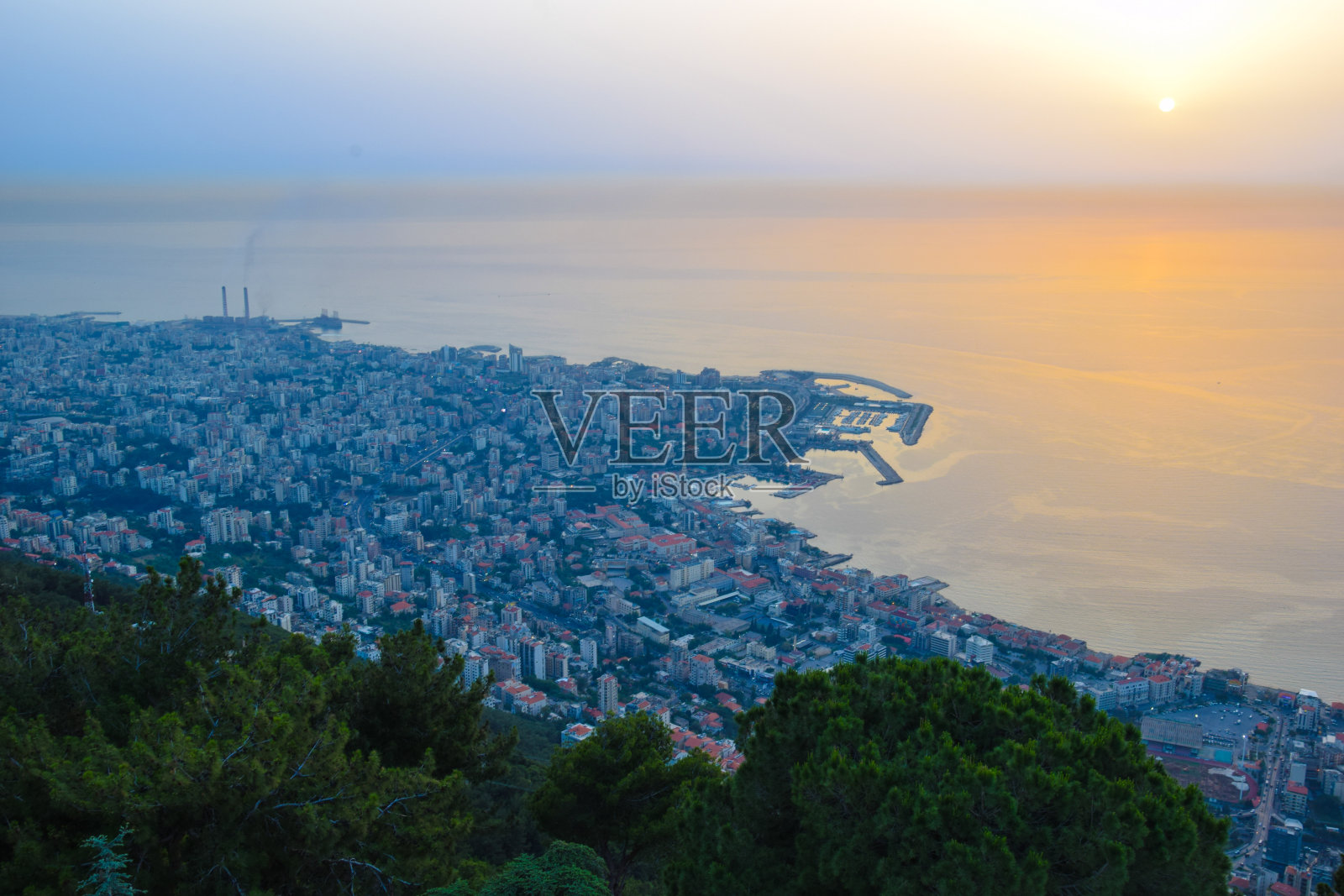 朱尼耶湾景色照片摄影图片