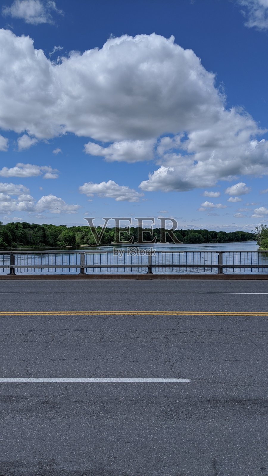 圣弗朗西斯河上方(图2)照片摄影图片